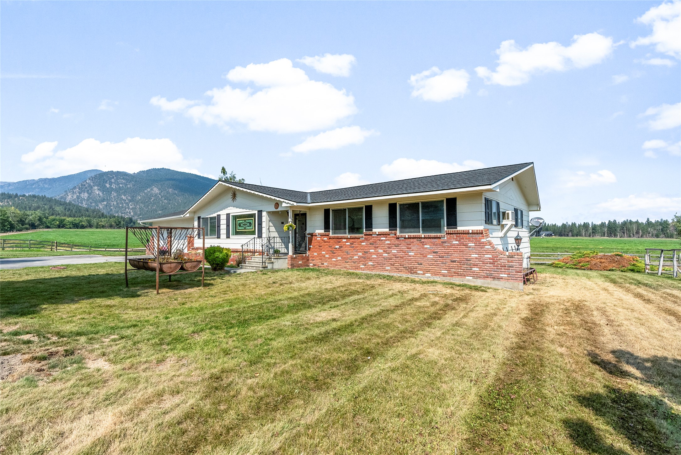 803 Indian Prairie Loop Property Photo 20