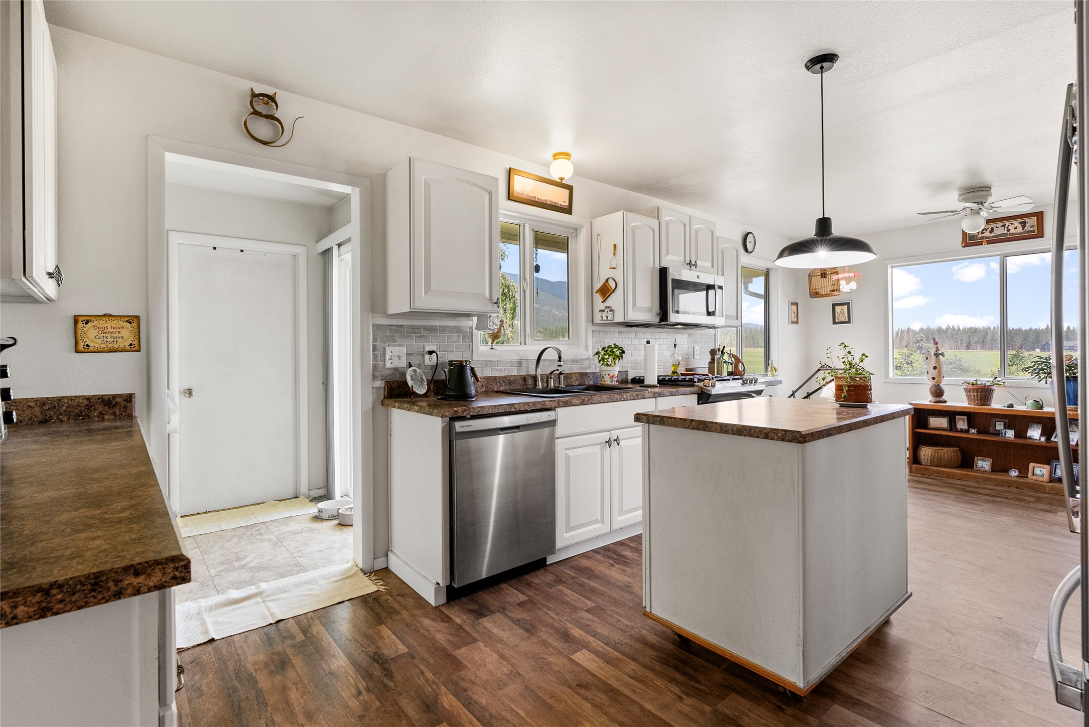 803 Indian Prairie Loop Property Photo 32