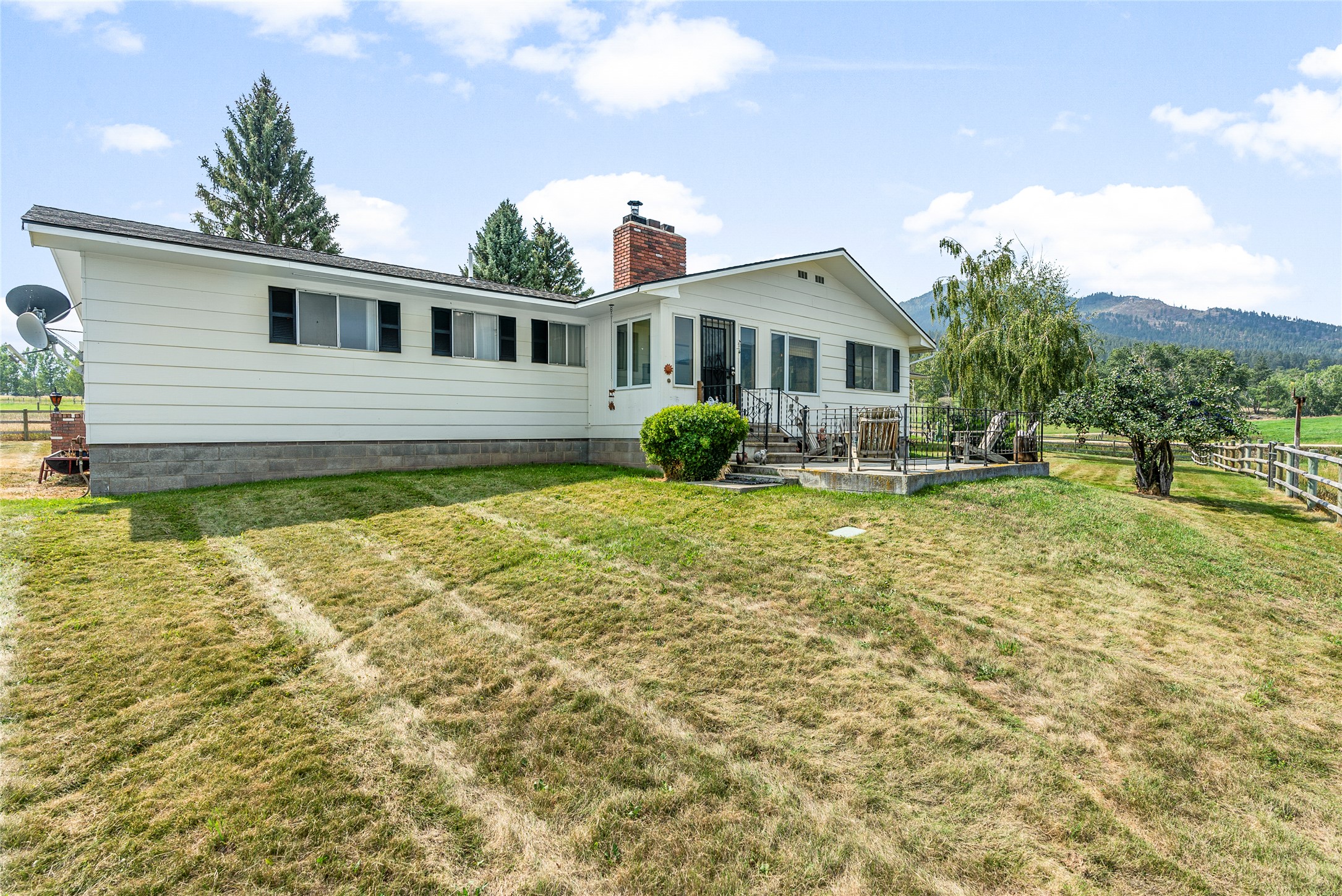 803 Indian Prairie Loop Property Photo 46