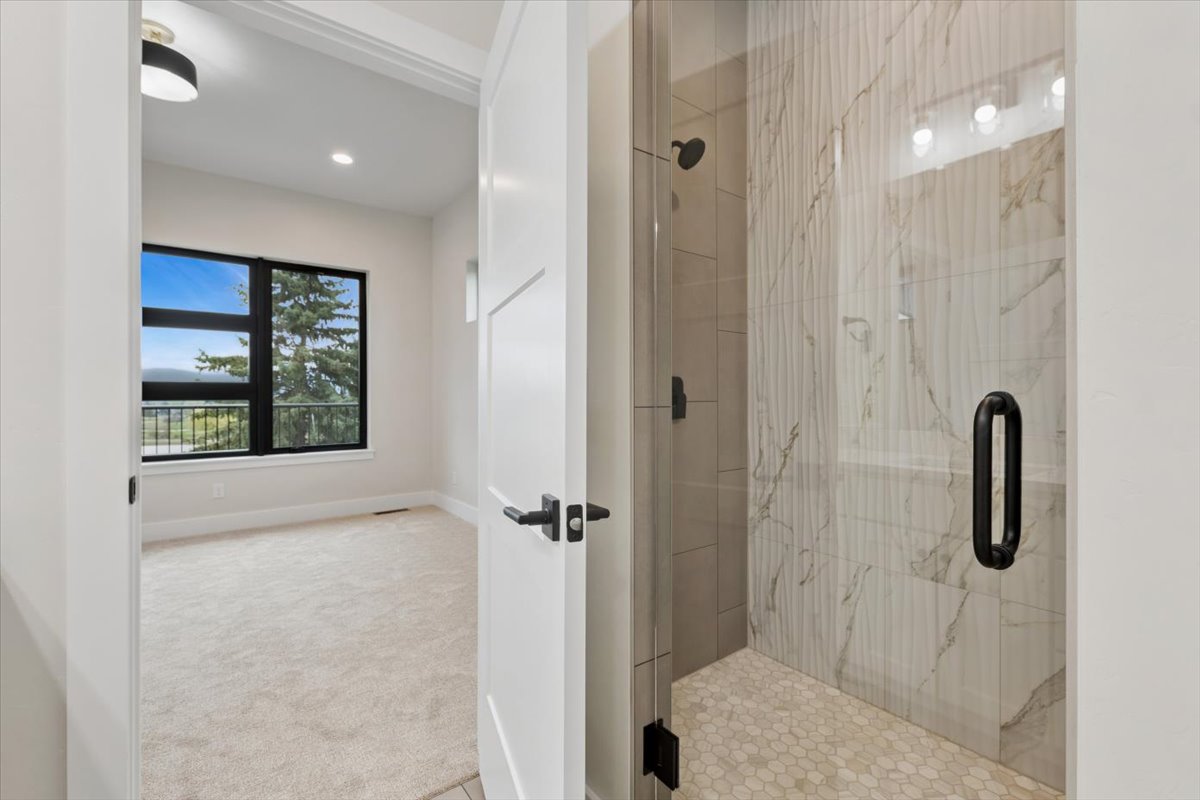 116 Golden Bear Drive Property Photo 33