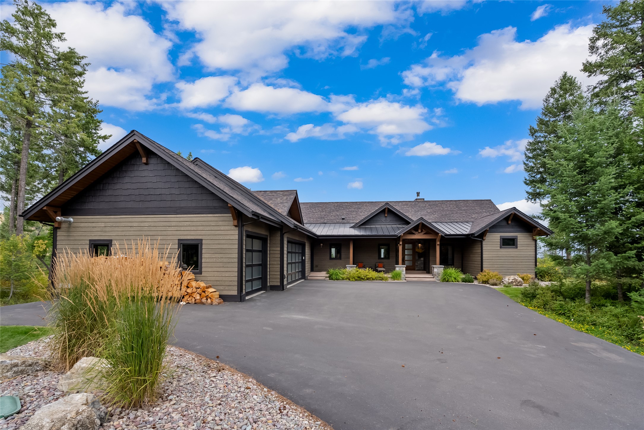 504 Ridge Line Drive Property Photo 3