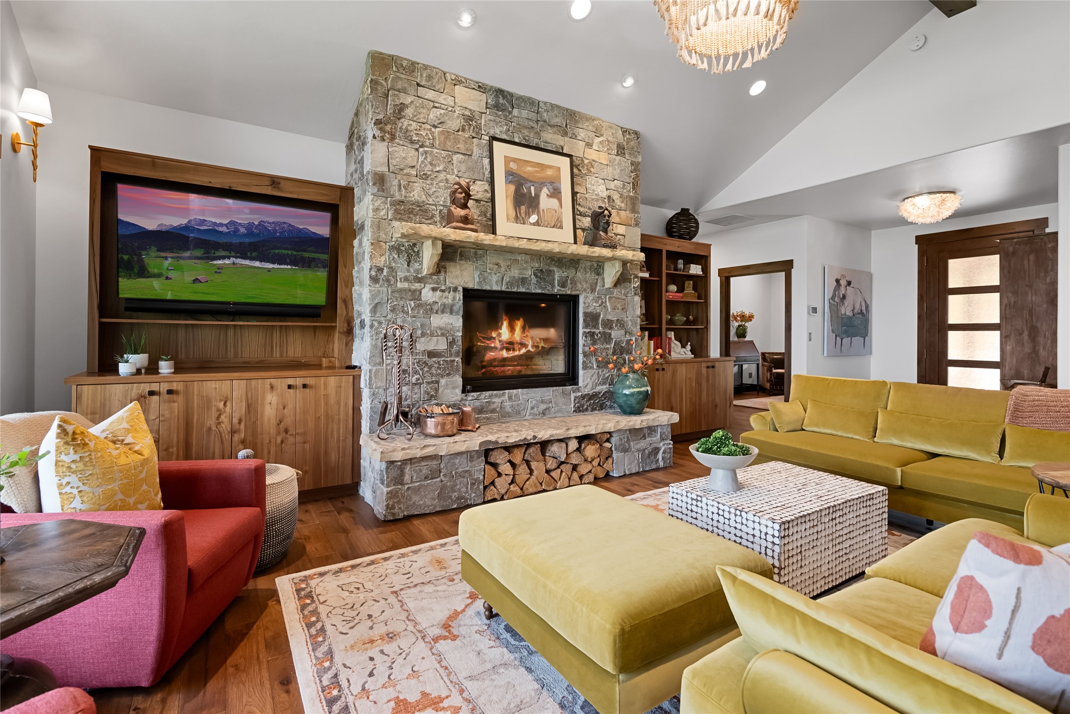 504 Ridge Line Drive Property Photo 8
