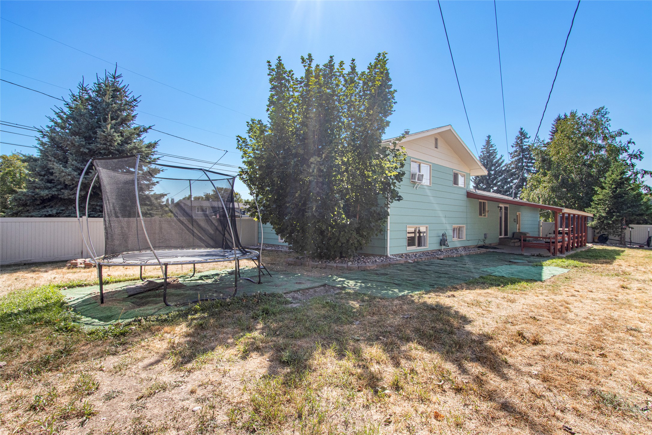 215 Park Drive Property Photo 8