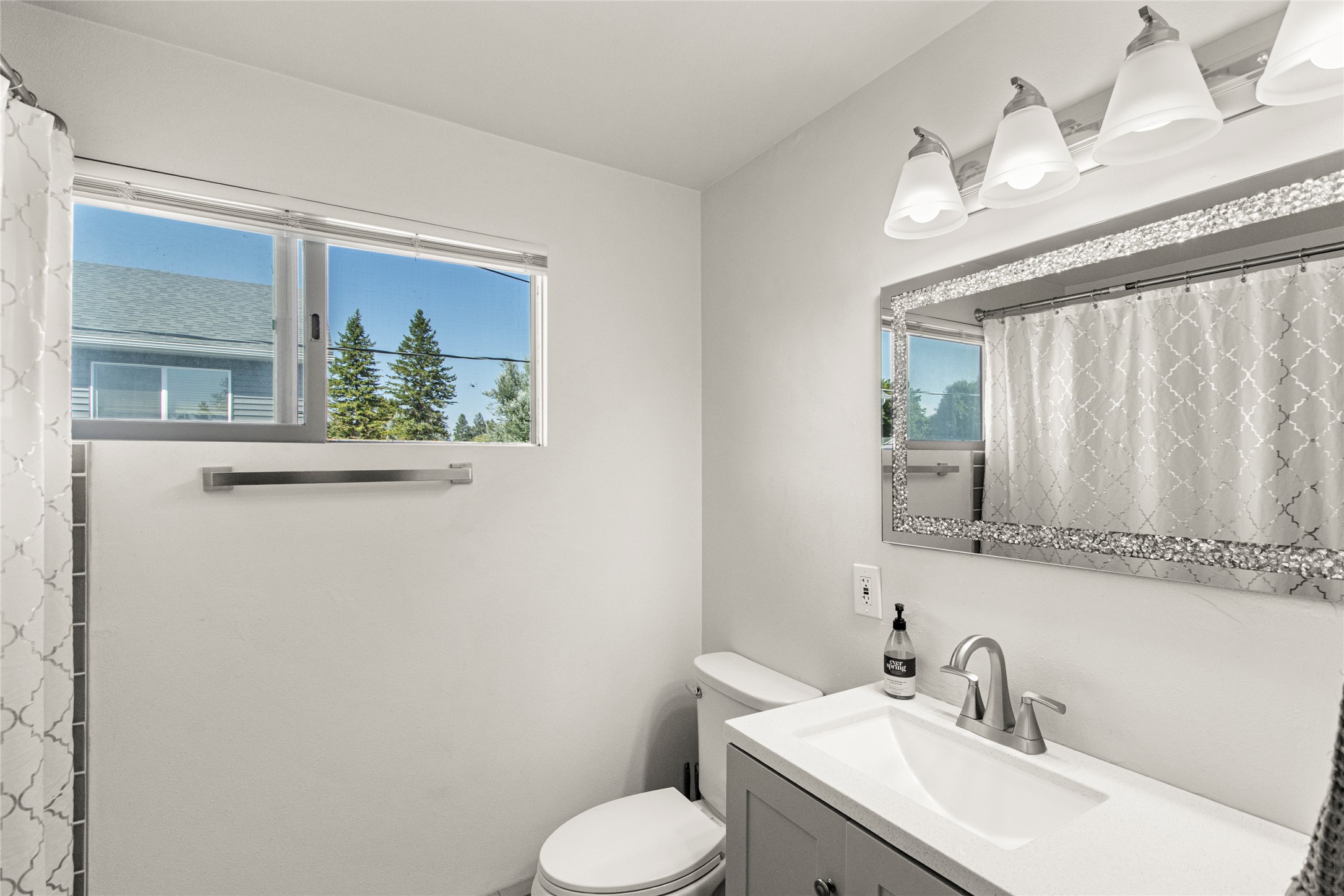 215 Park Drive Property Photo 34