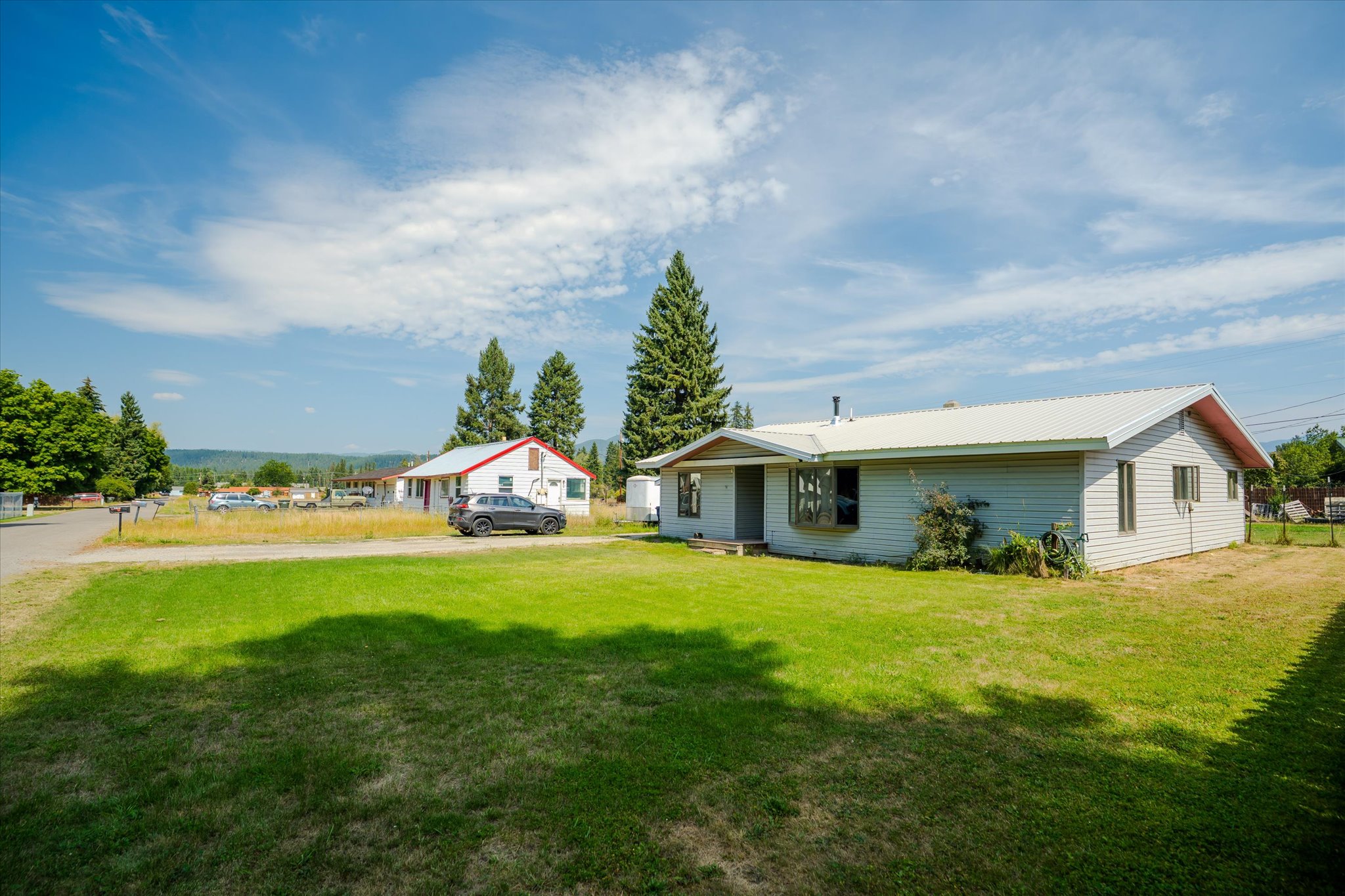 231 Glendora Avenue Property Photo 2