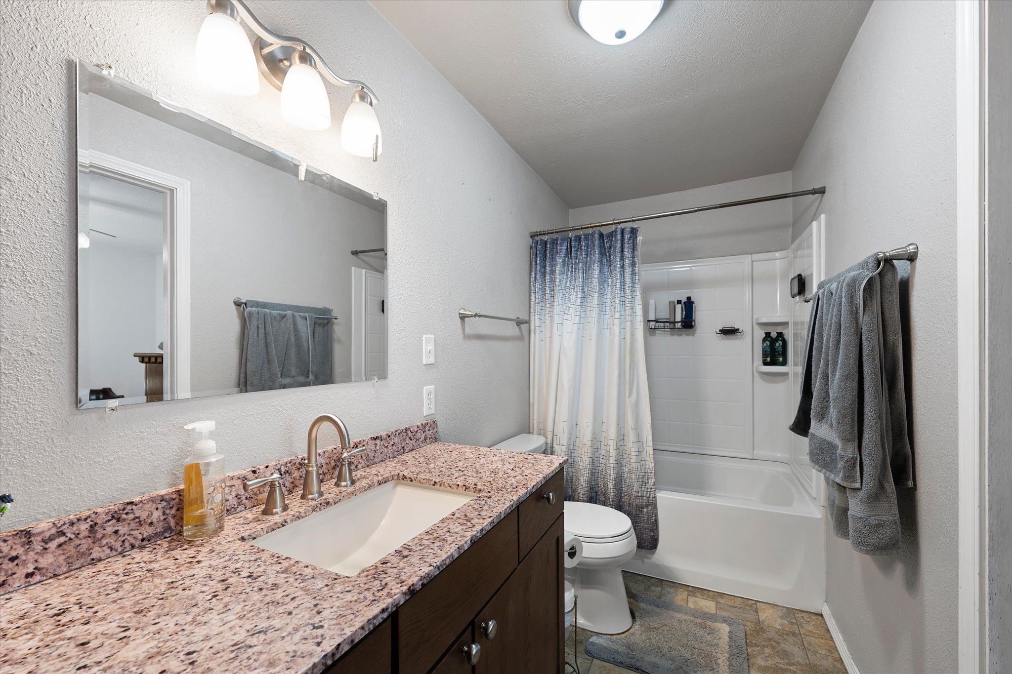 231 Glendora Avenue Property Photo 15