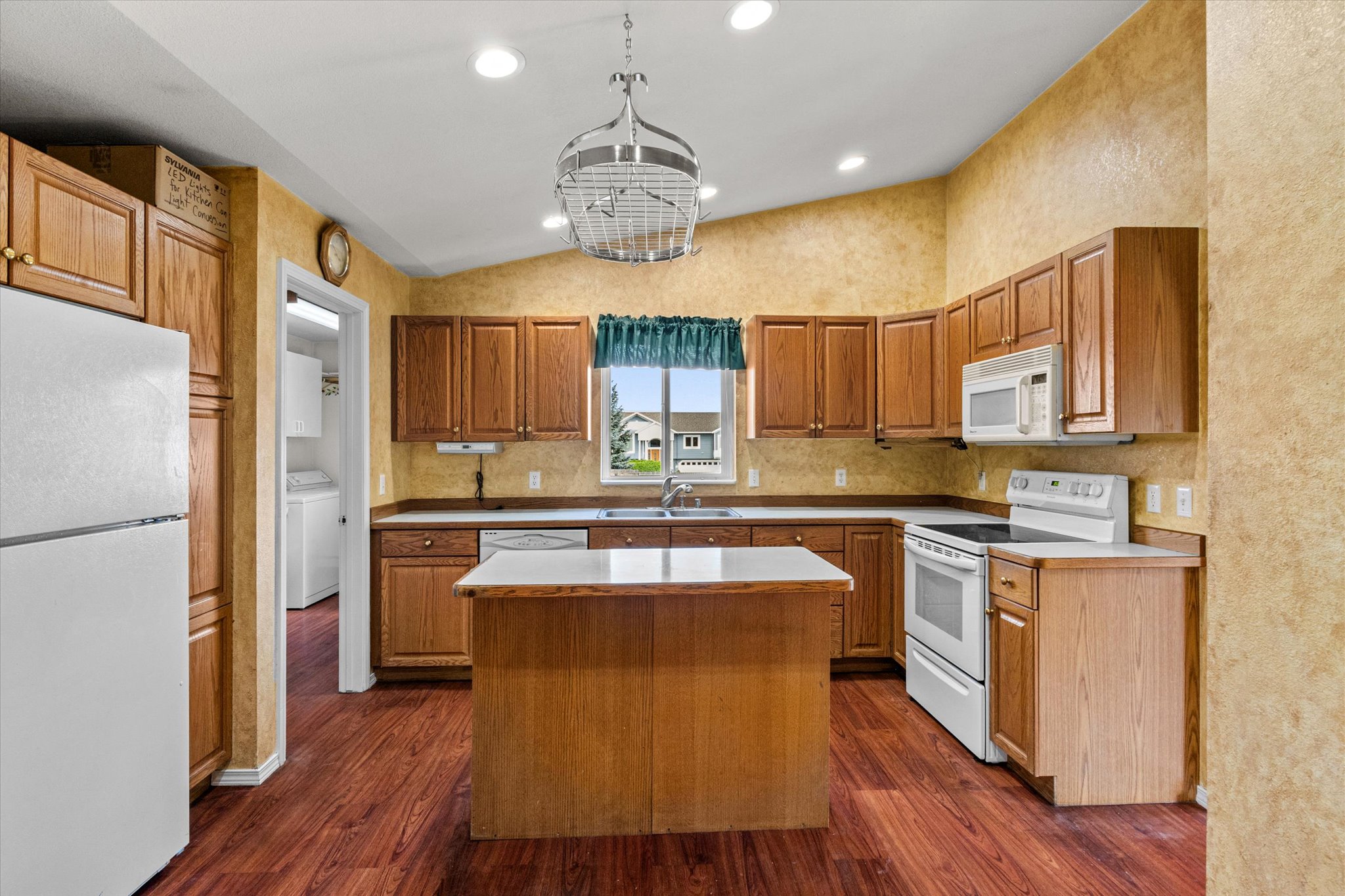 1375 Ranchview Road Property Photo 5