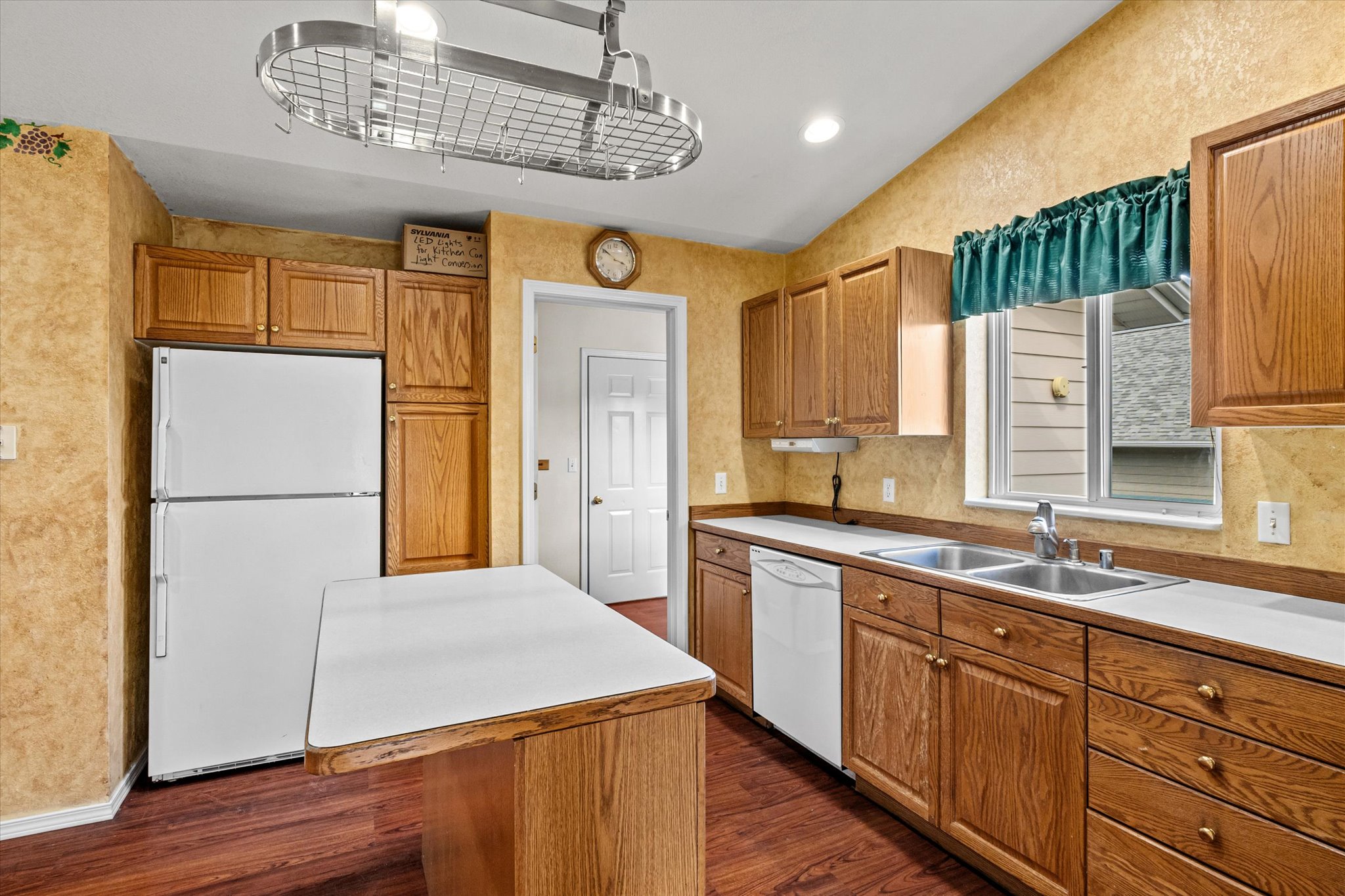 1375 Ranchview Road Property Photo 6