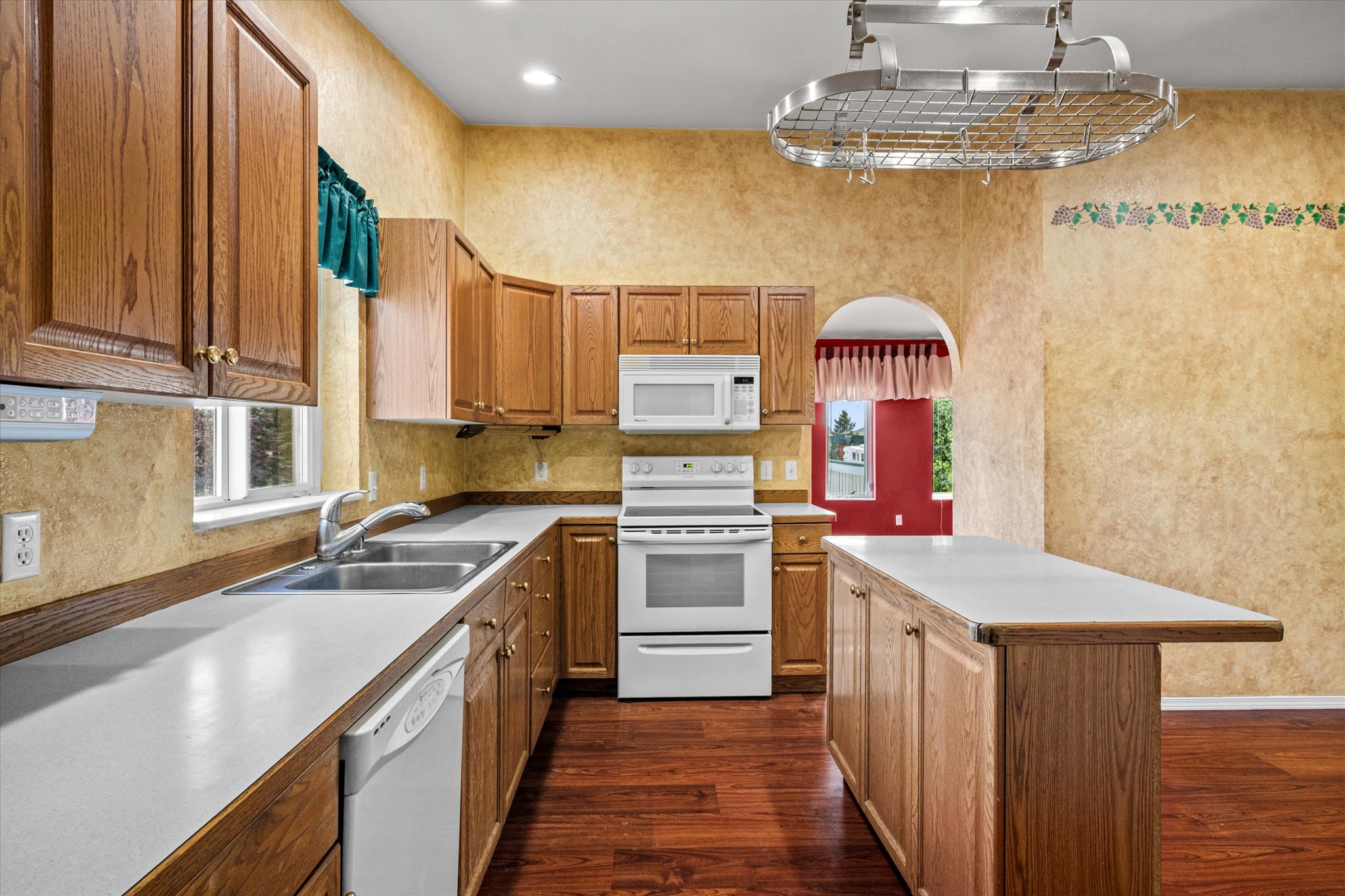 1375 Ranchview Road Property Photo 8