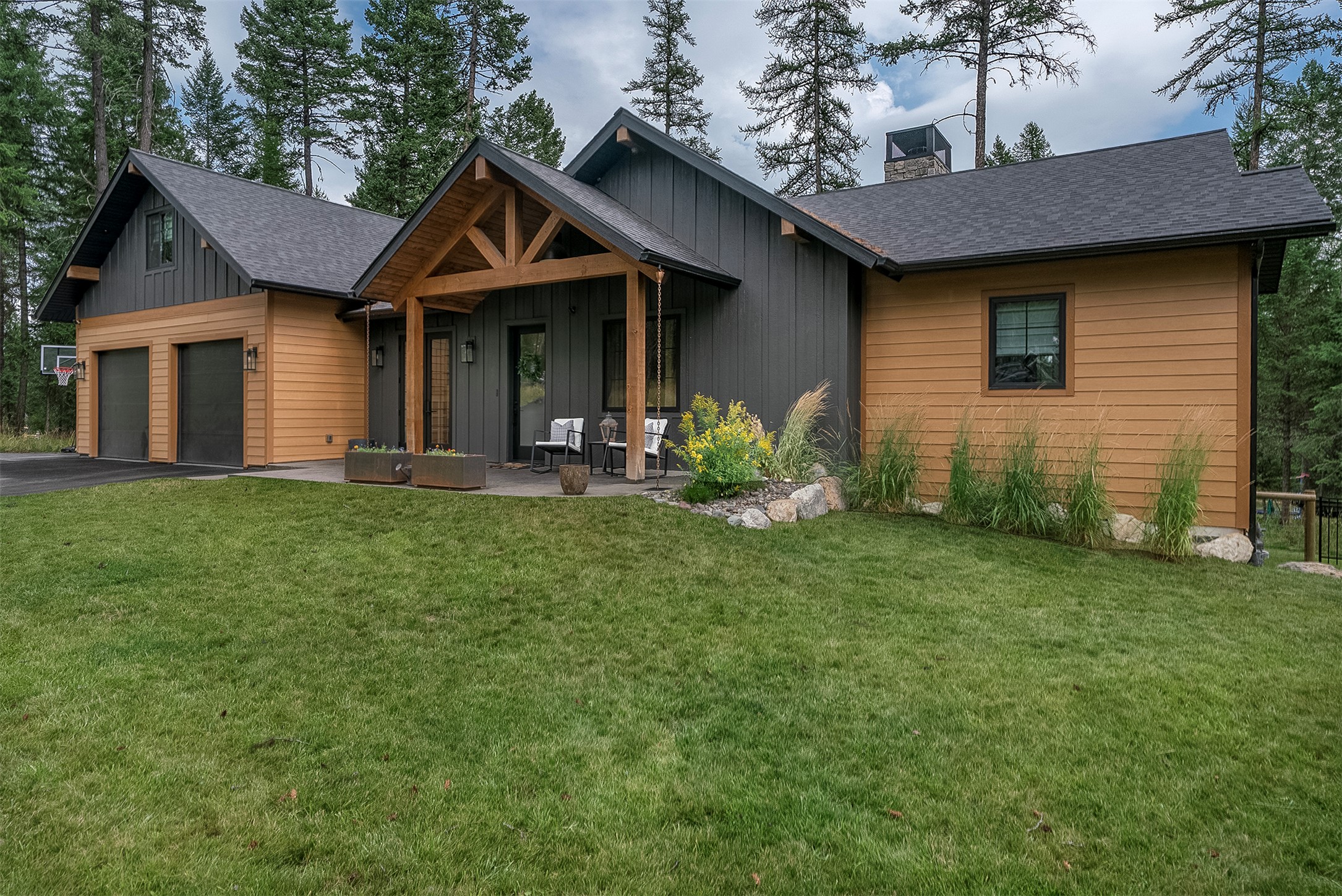 1349 Whitefish Village Drive Property Photo 1