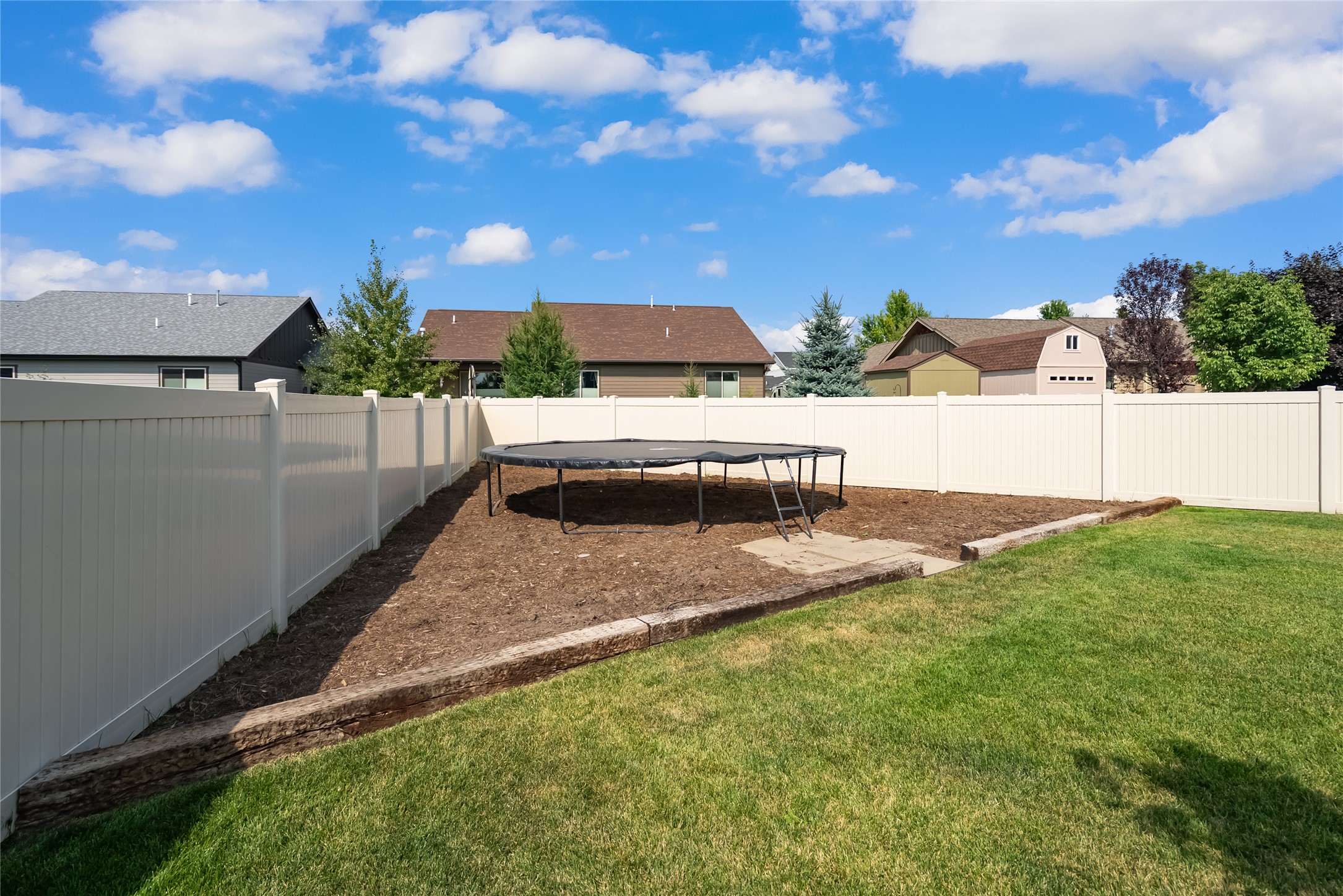 156 Ali Loop Property Photo 32