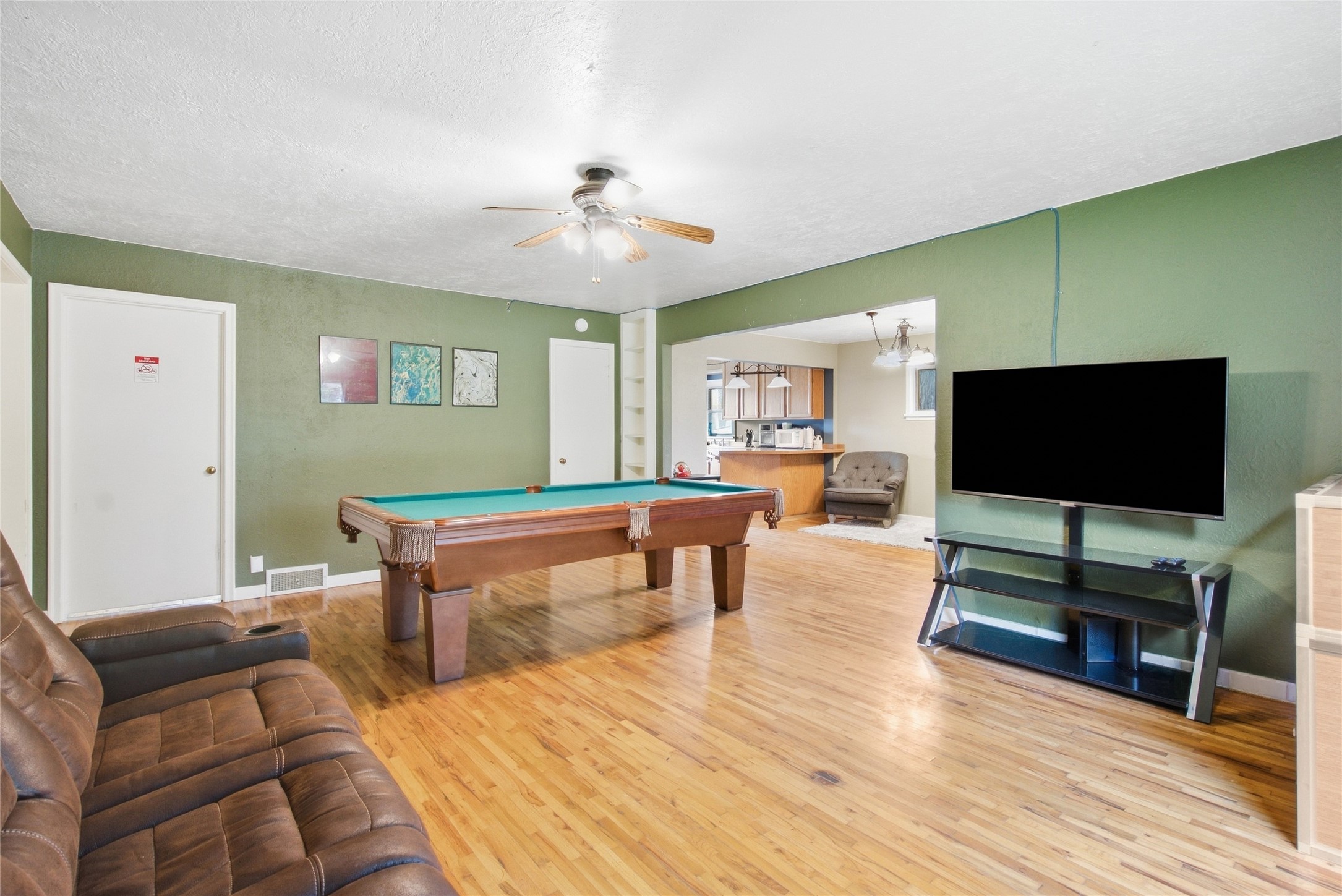 1327 4th Avenue E Property Photo 4