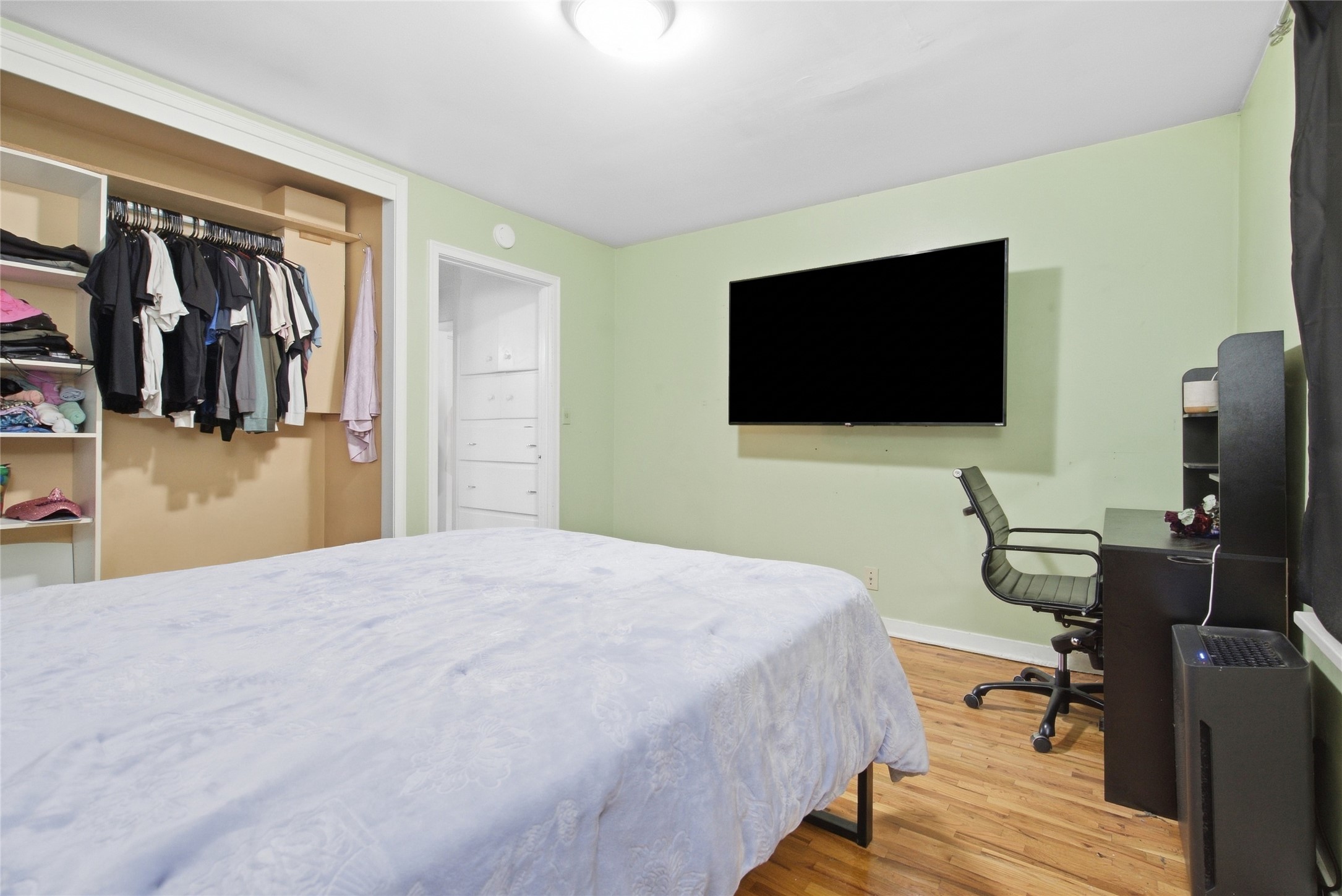 1327 4th Avenue E Property Photo 11