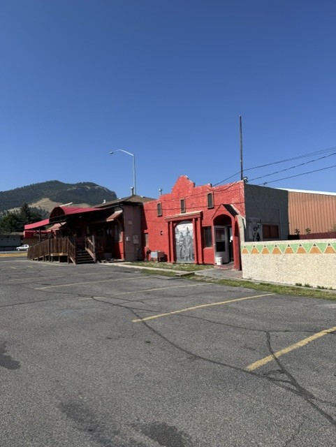 632 Euclid Avenue Property Photo 3