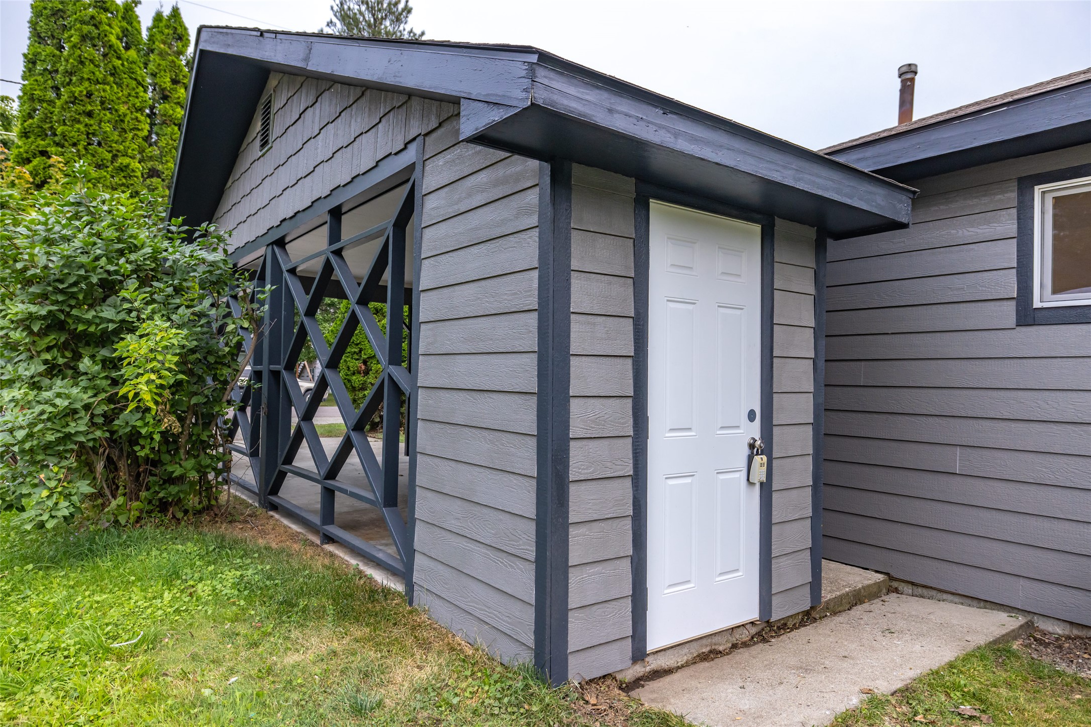 1134 3rd Avenue W Property Photo 15