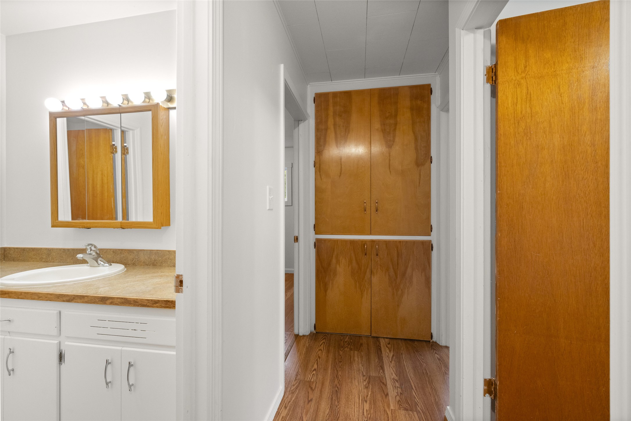1134 3rd Avenue W Property Photo 32