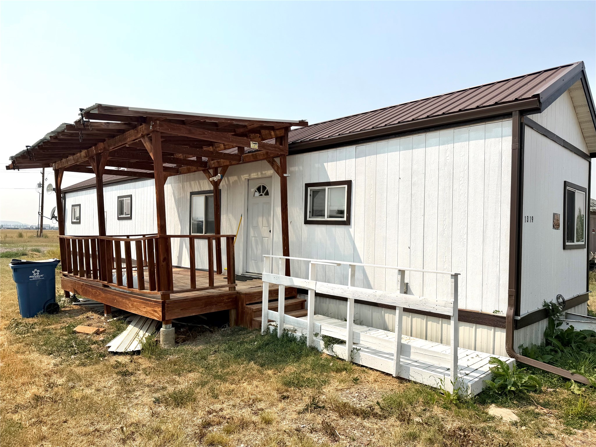 1319 Eisenhower Avenue Property Photo 2