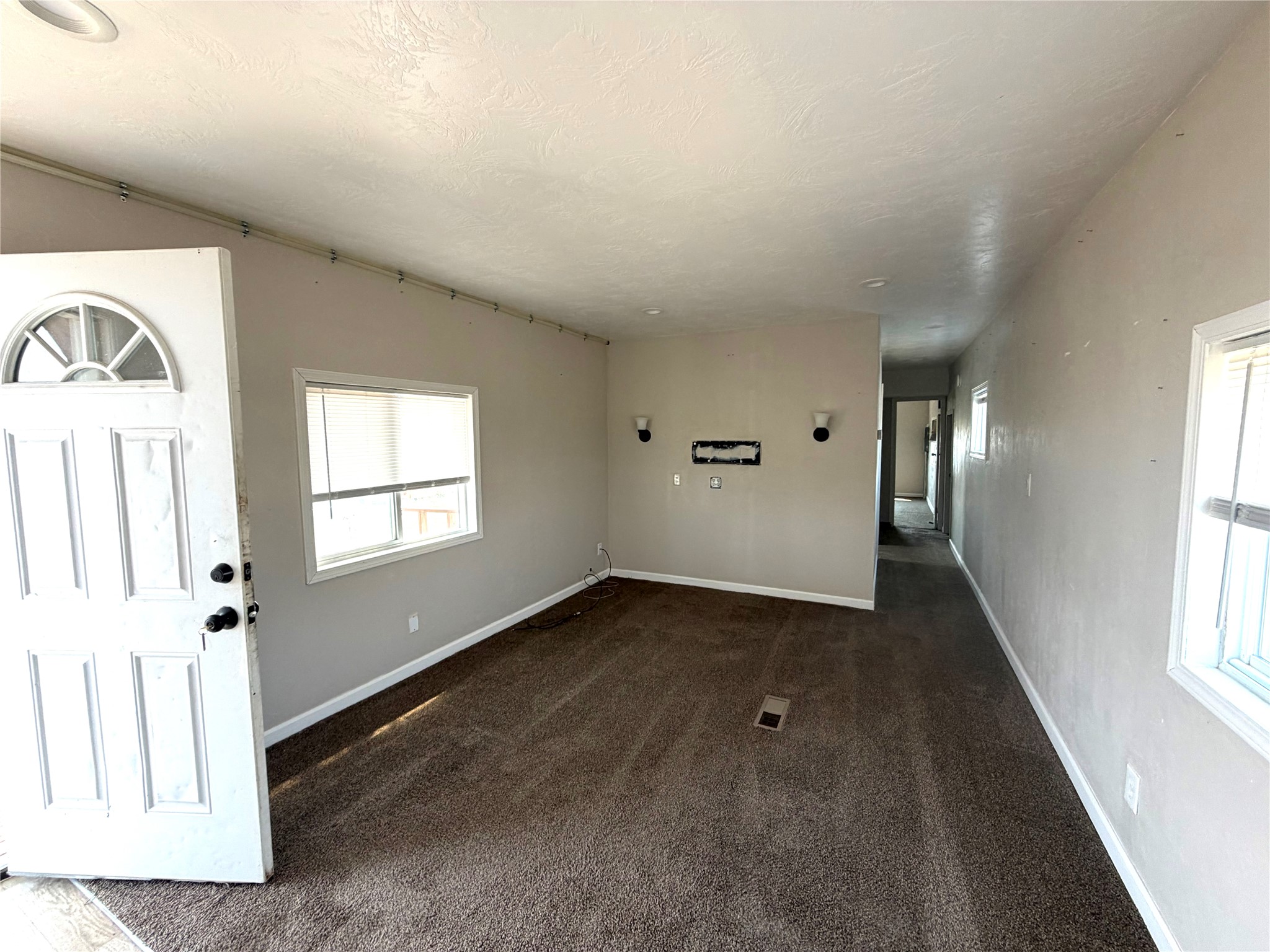 1319 Eisenhower Avenue Property Photo 8