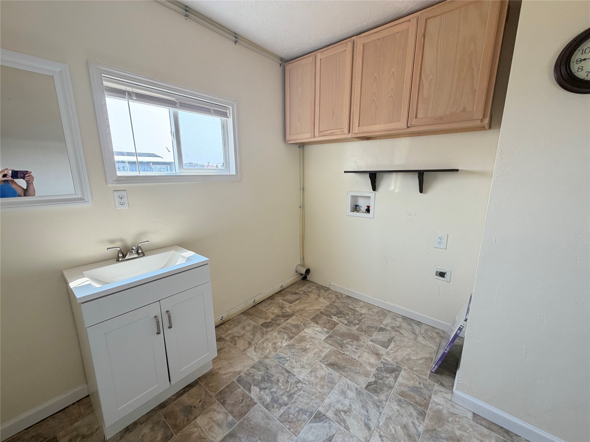 1319 Eisenhower Avenue Property Photo 14