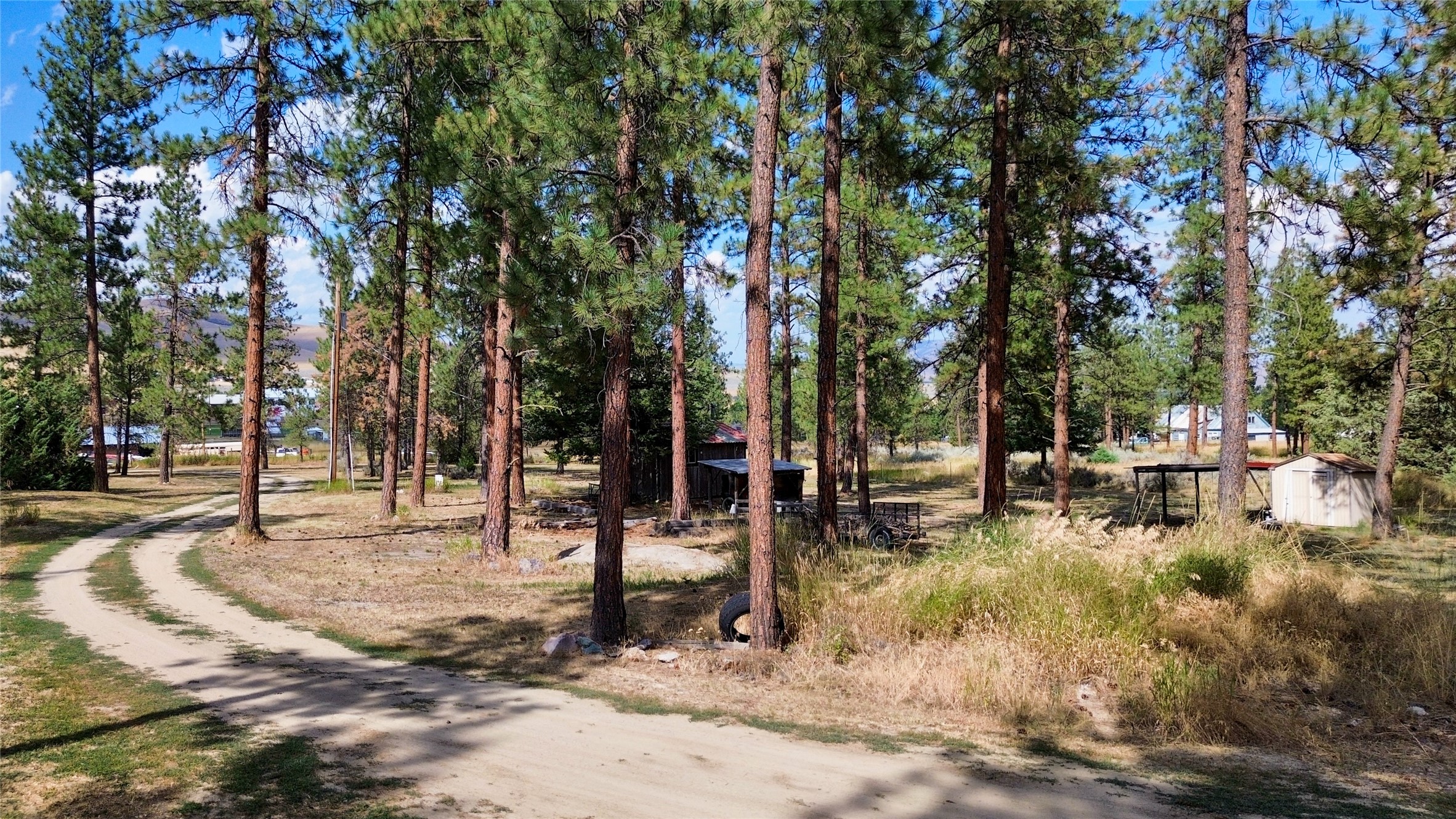 12 Woods Drive Property Photo 4