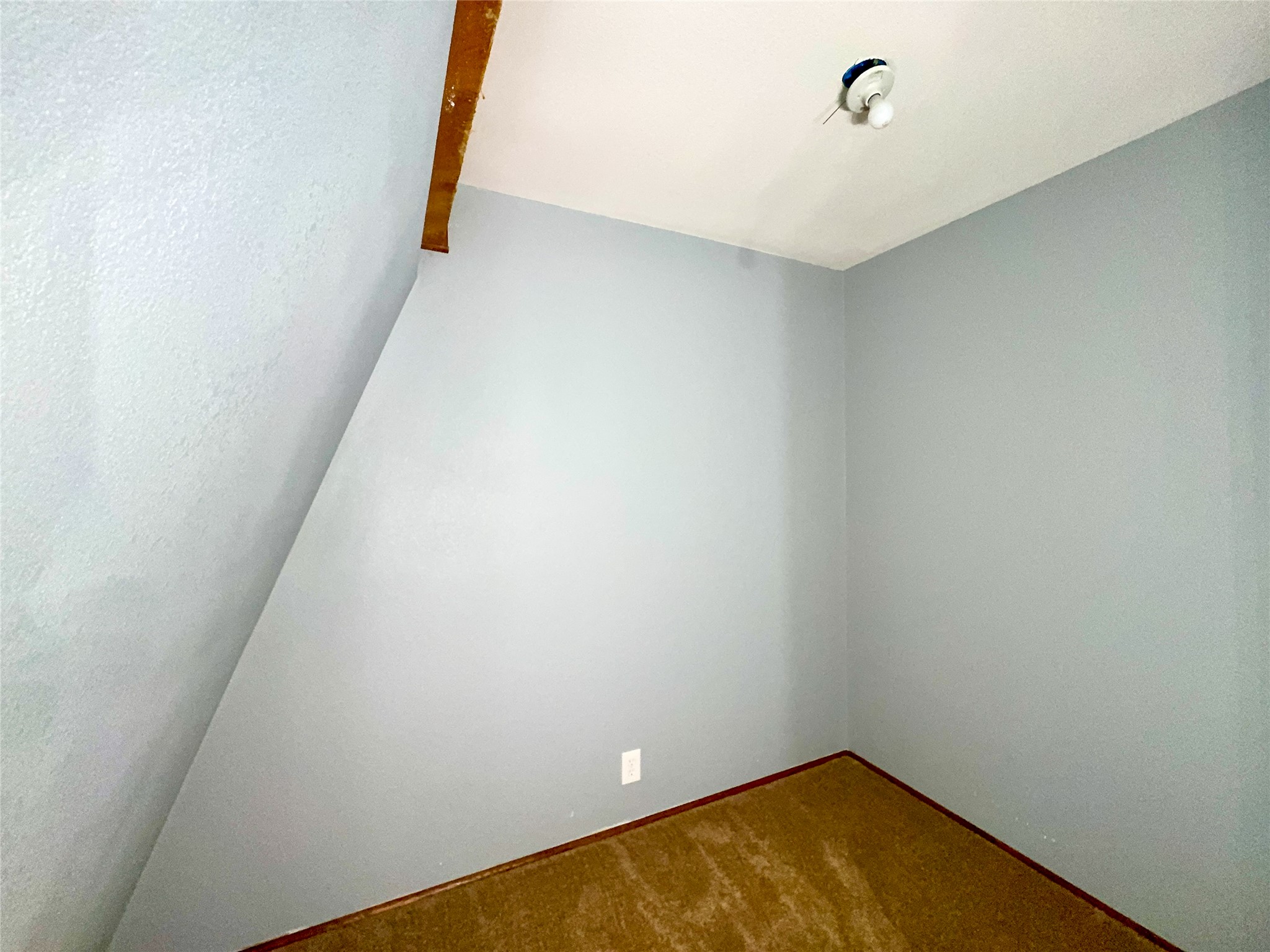 12 Woods Drive Property Photo 27