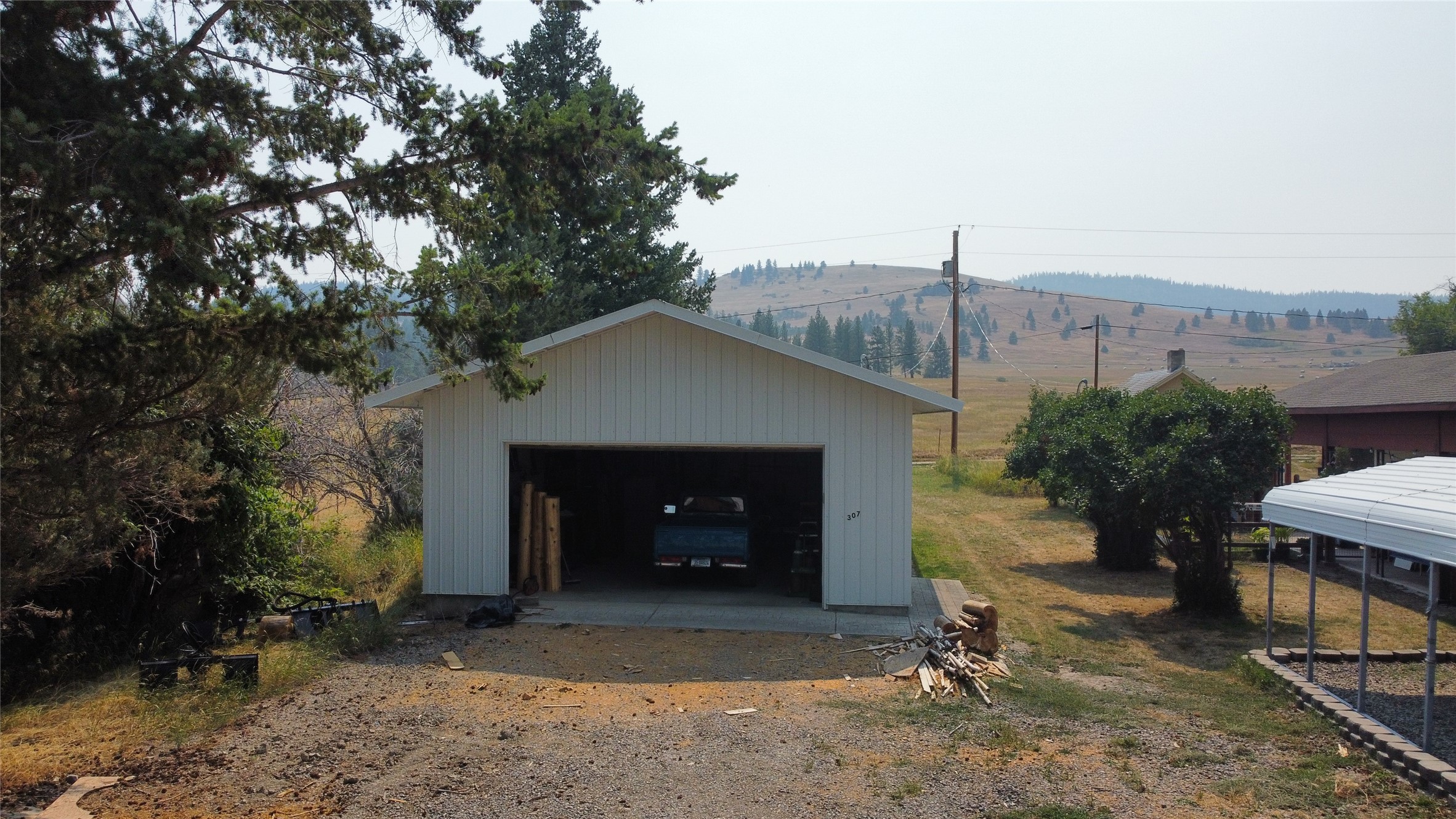307 2nd Avenue S Property Photo 2