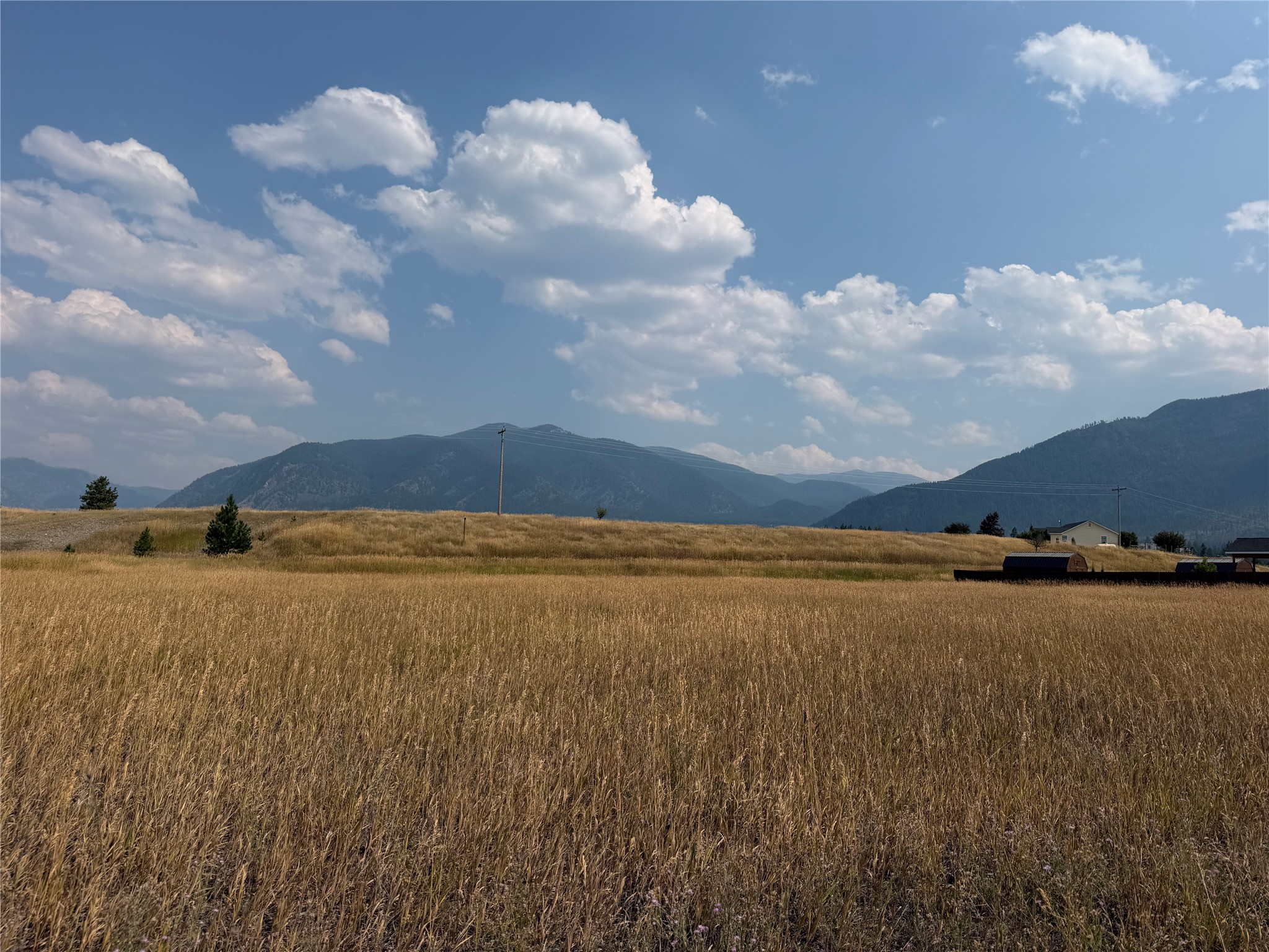 38 Lariat Loop Property Photo 1