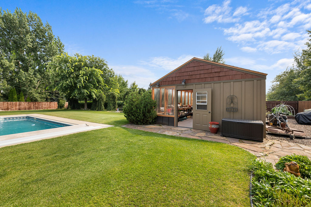 26 Logan Way Property Photo 38