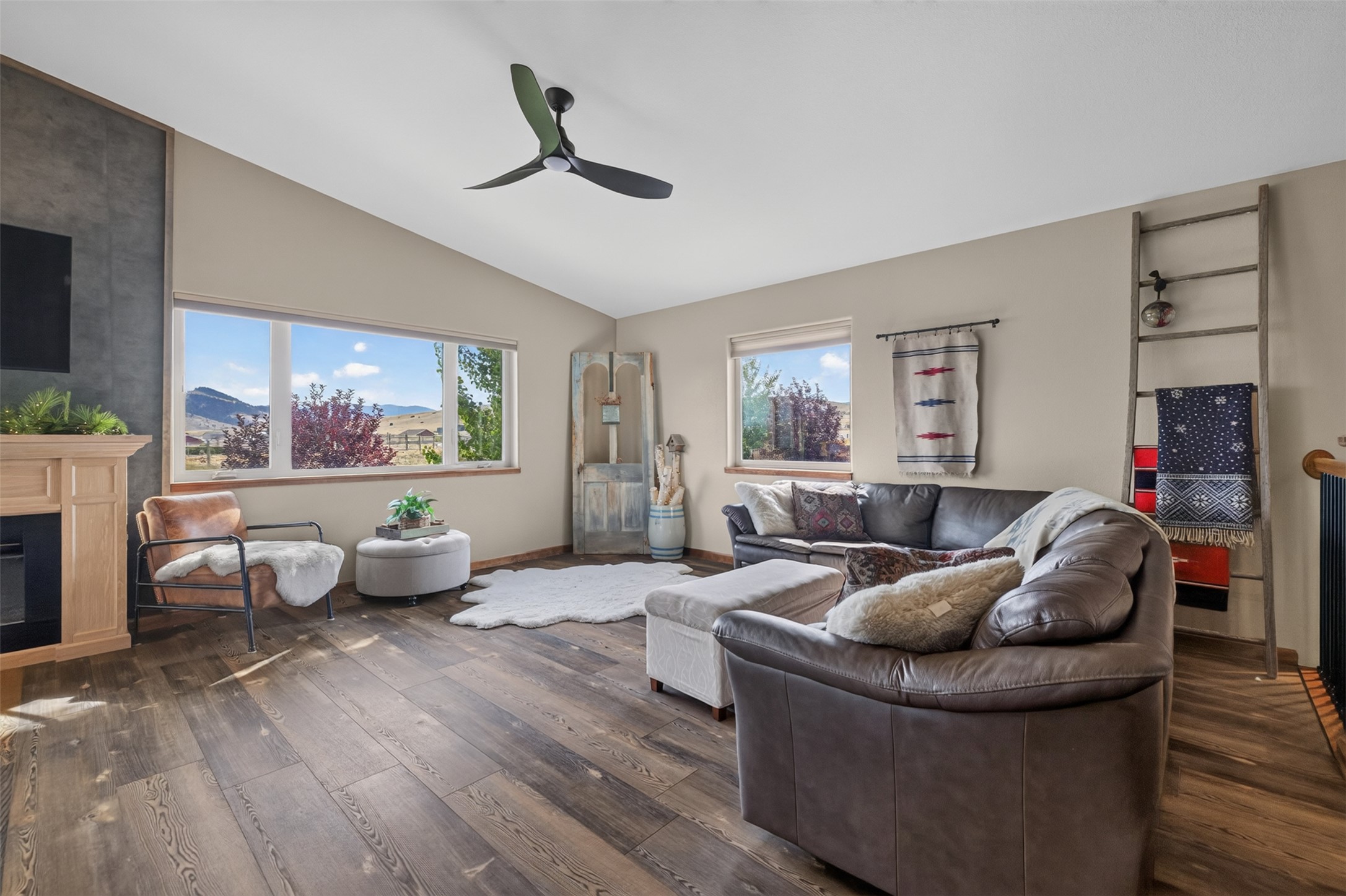 5345 Stallion Ridge Drive Property Photo 13