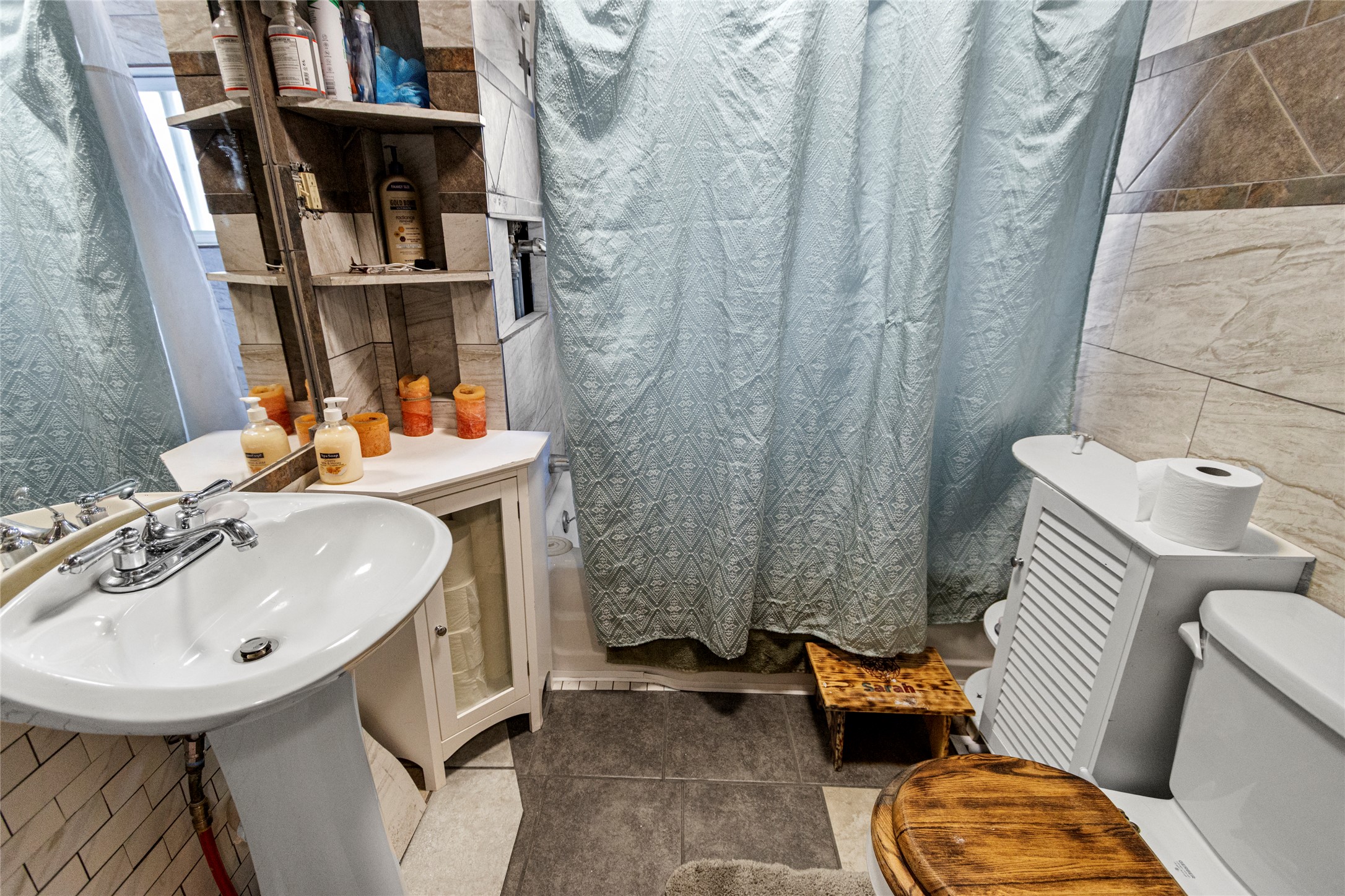 1305 4th Avenue E Property Photo 17