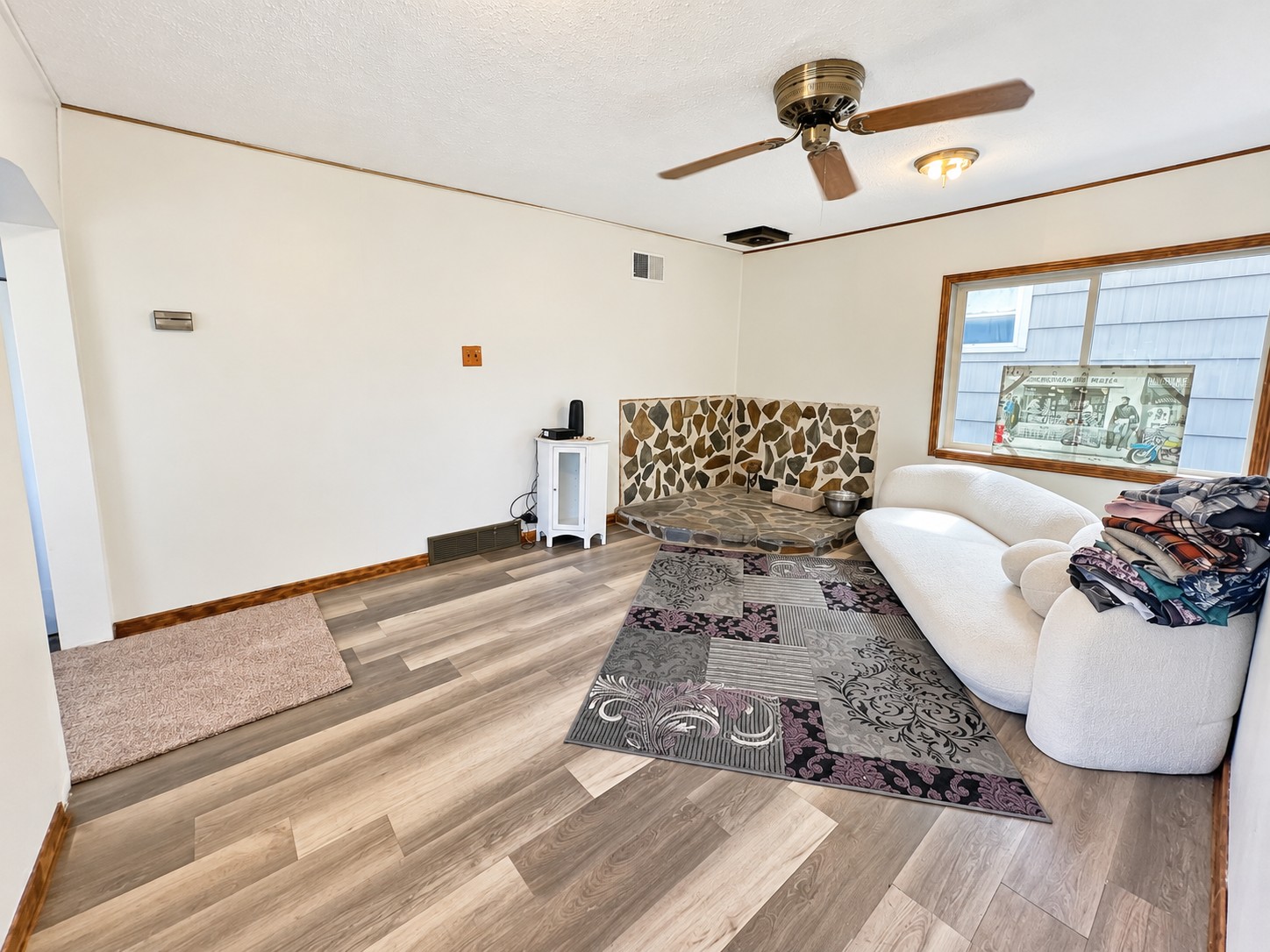1305 4th Avenue E Property Photo 23
