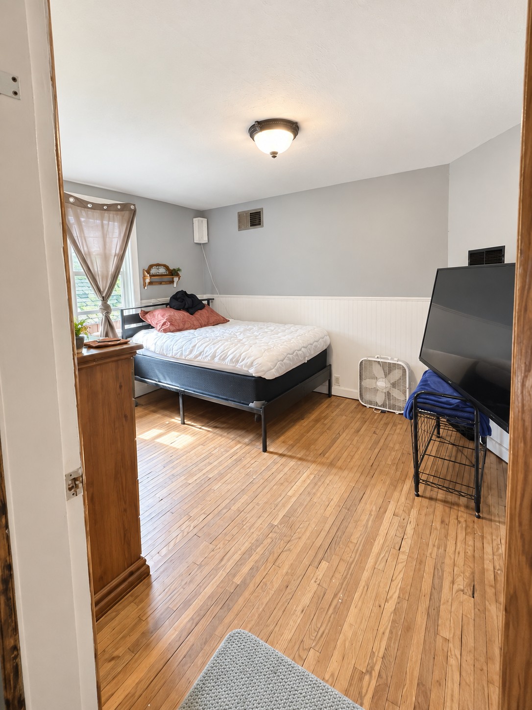 1305 4th Avenue E Property Photo 24
