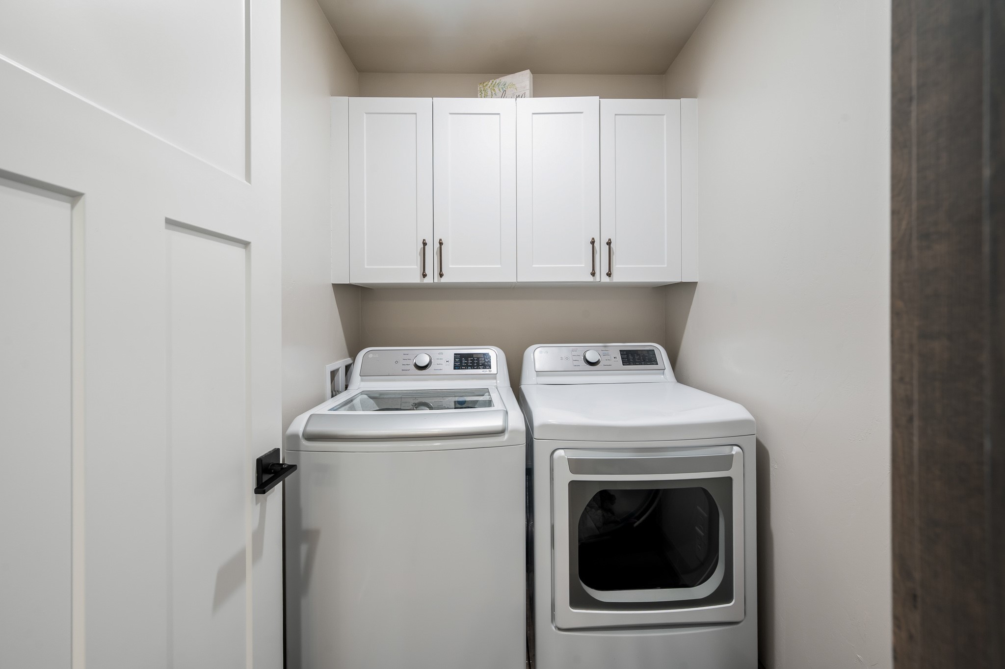 2819 Sarah Avenue Property Photo 15