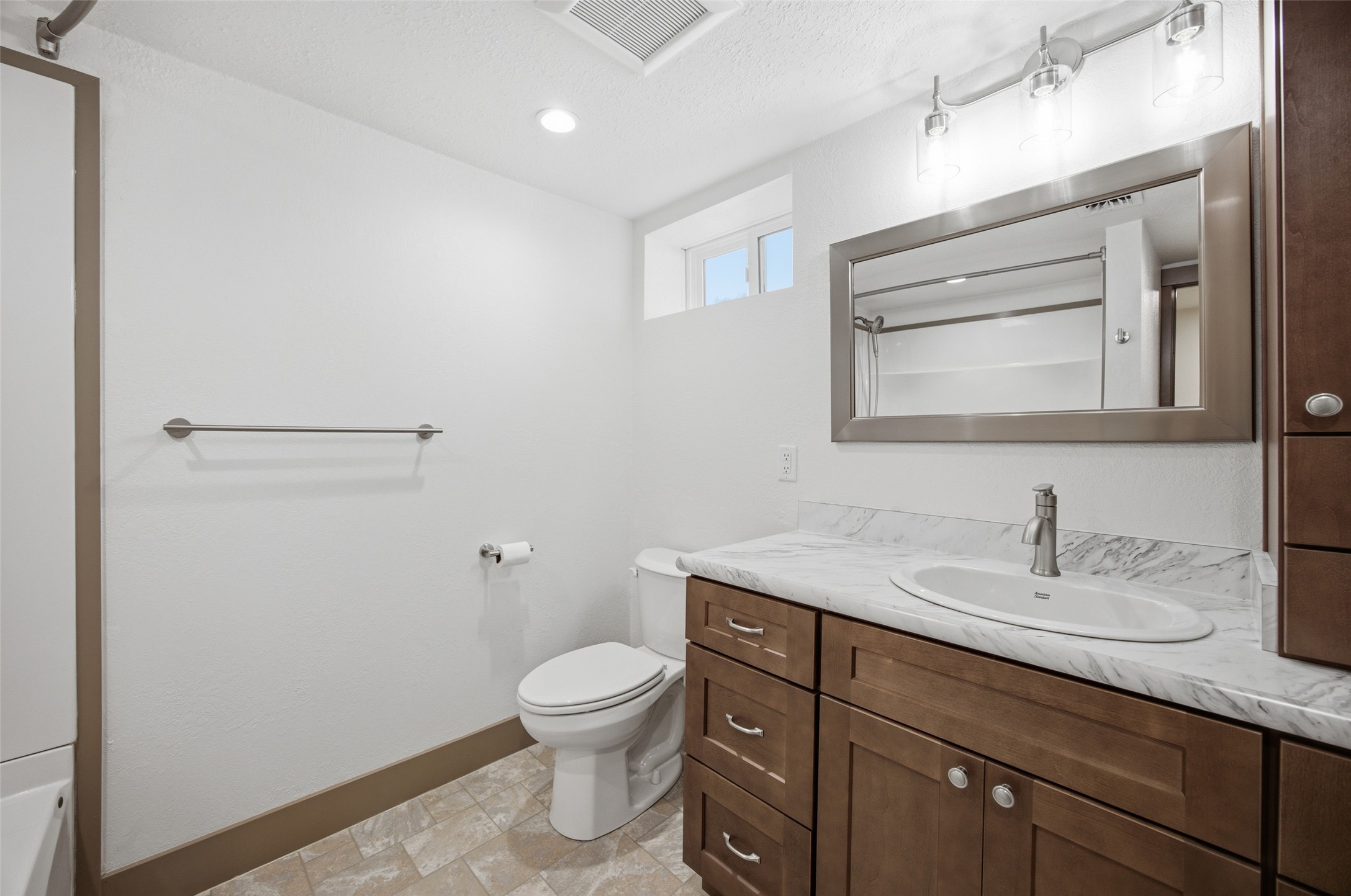 303 Spruce Street Property Photo 24