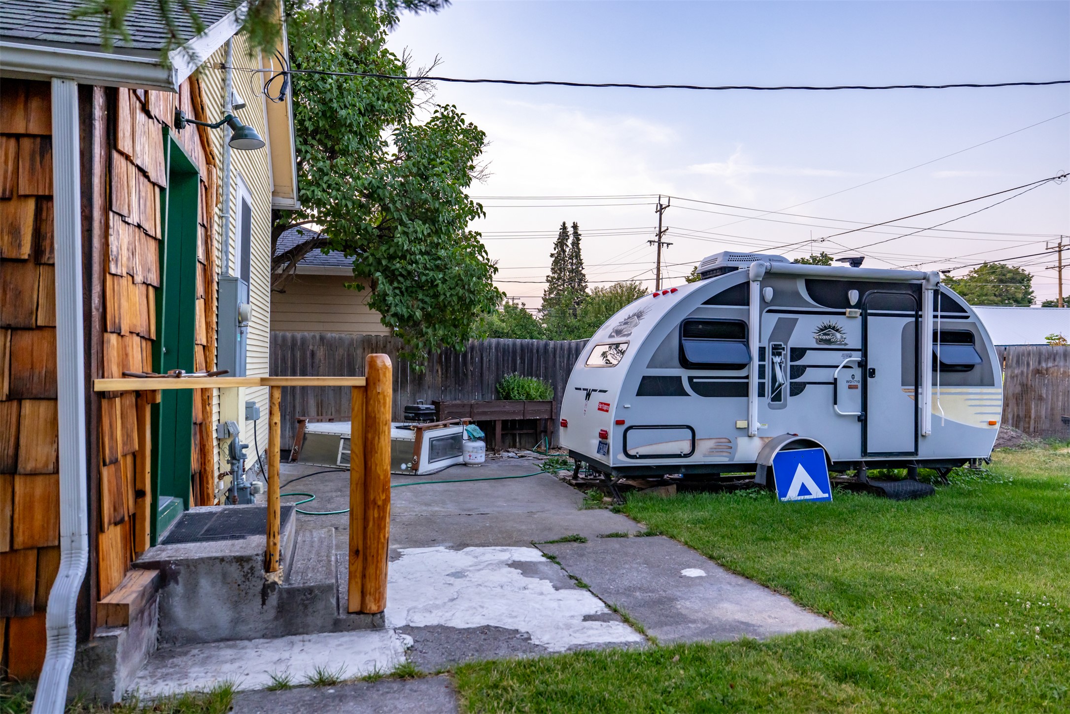 927 4th Avenue W Property Photo 12