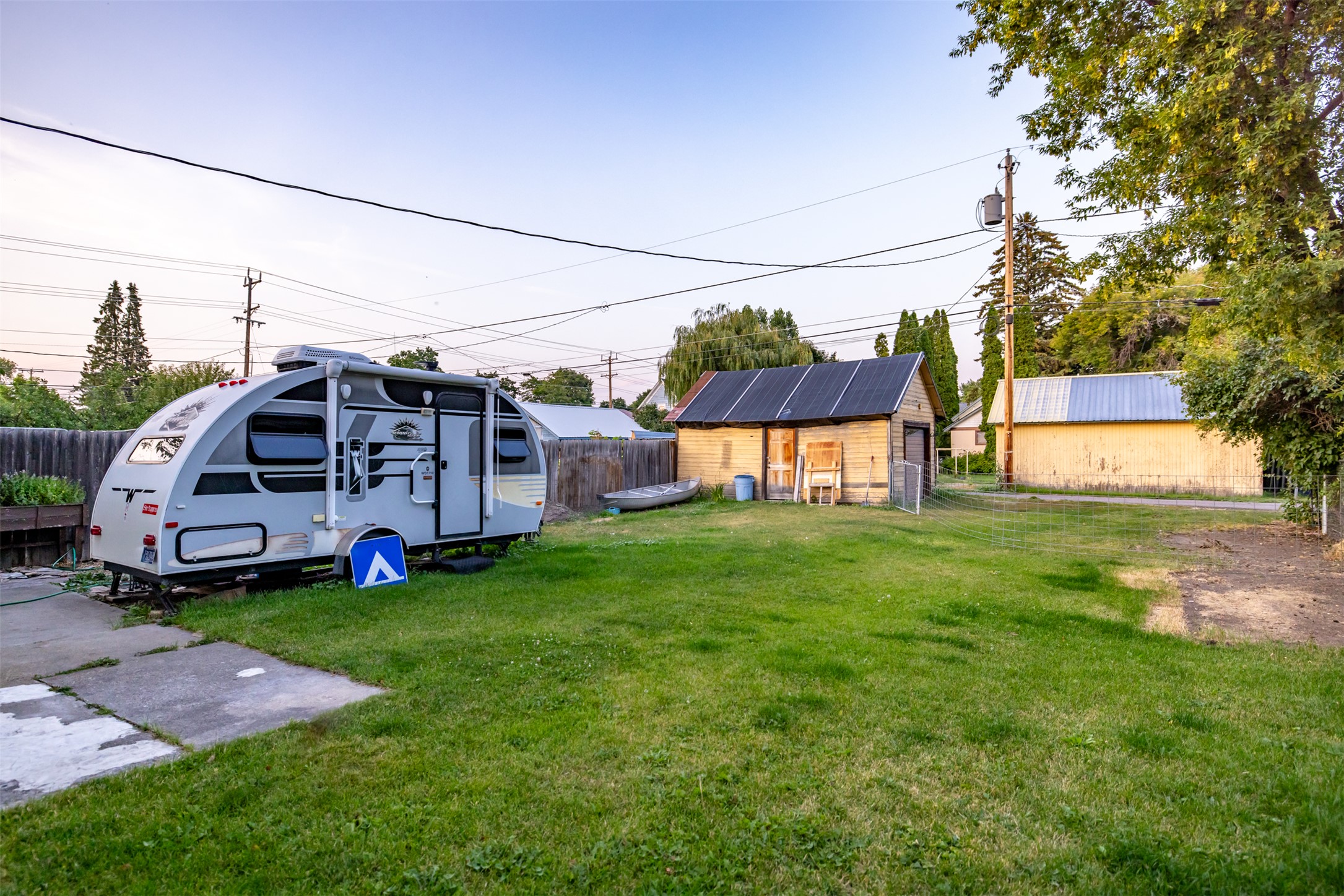 927 4th Avenue W Property Photo 13