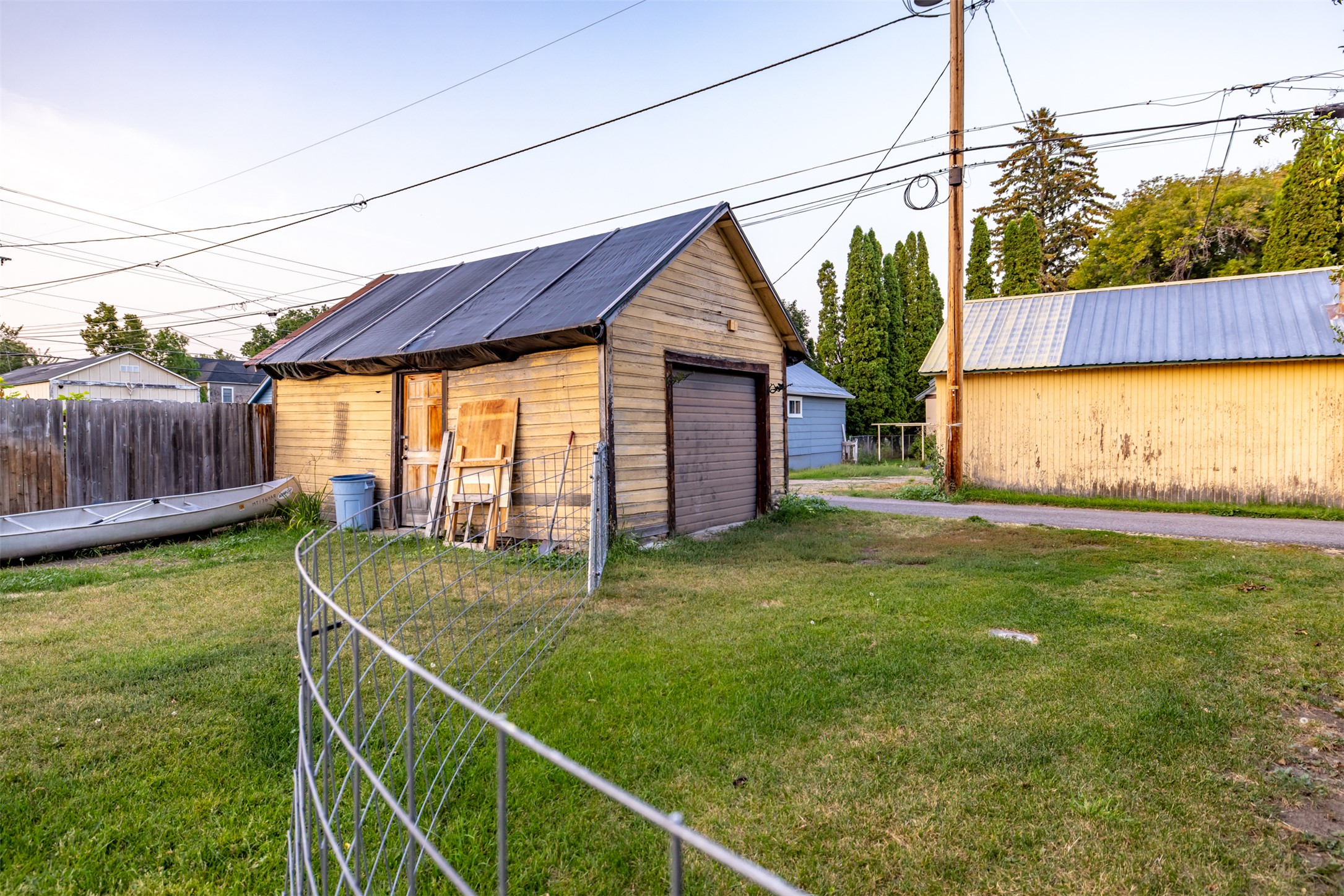 927 4th Avenue W Property Photo 16