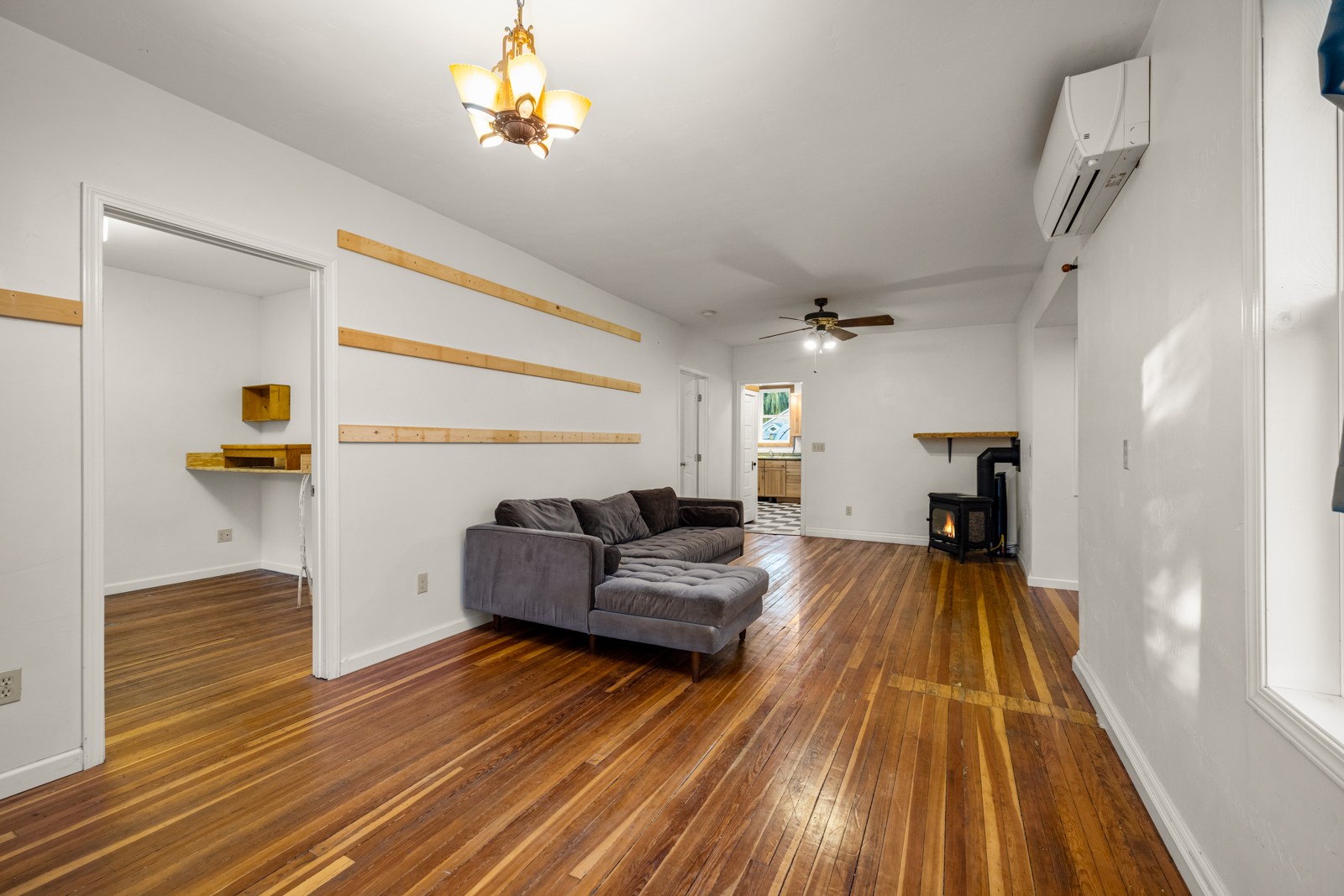 927 4th Avenue W Property Photo 18