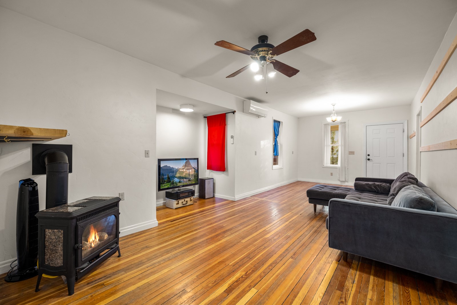 927 4th Avenue W Property Photo 22