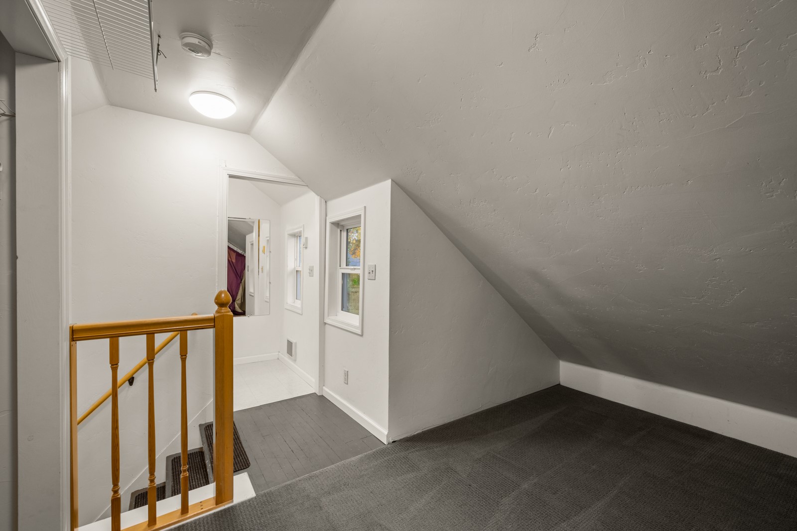 927 4th Avenue W Property Photo 36