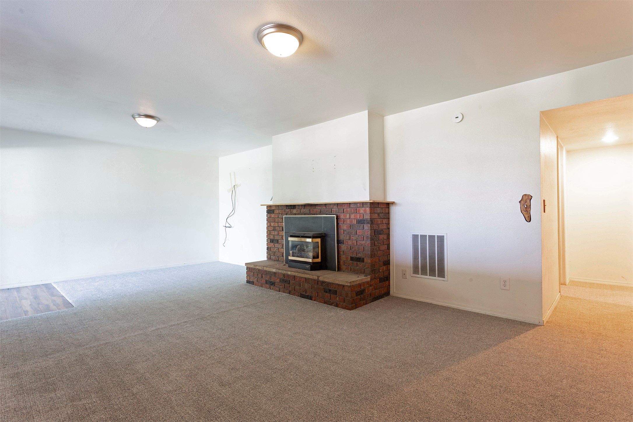 110 Rimrock Way Property Photo 33