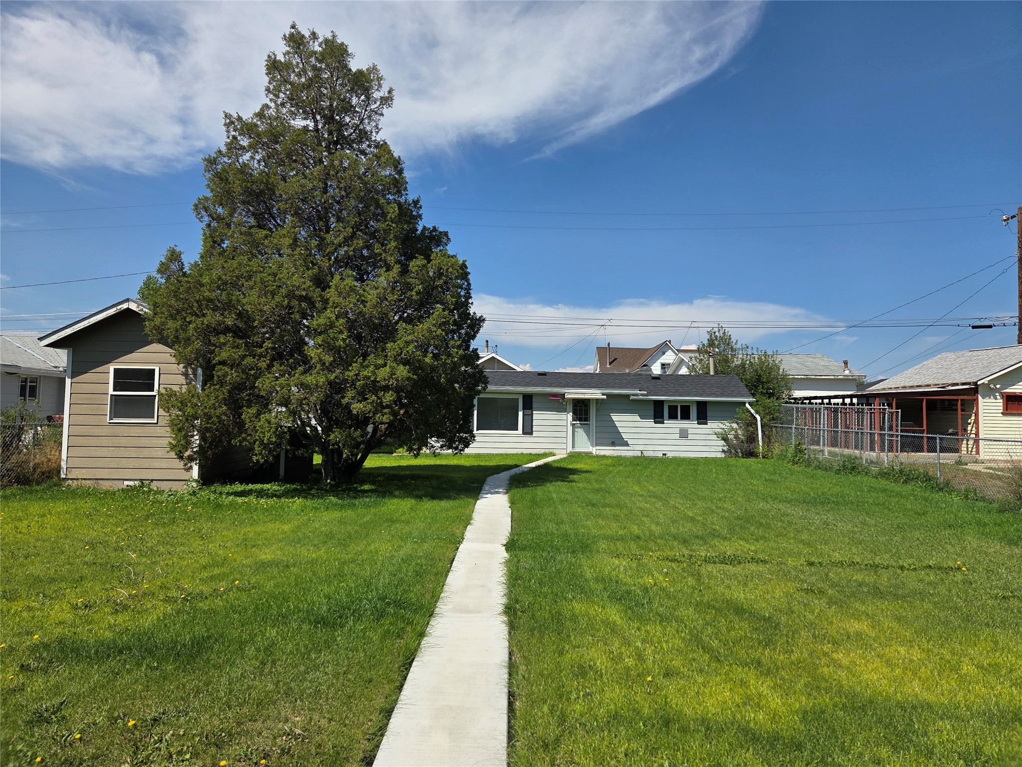 1947 S Arizona Property Photo 1