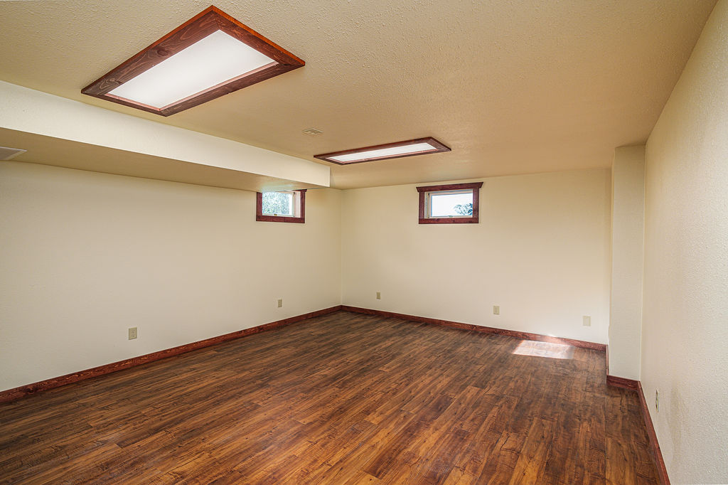 160 Willow Bend Lane Property Photo 32