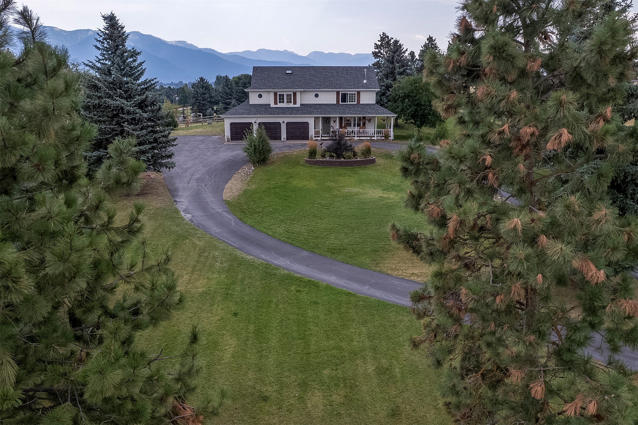 165 Moonlight Trail Property Photo 6
