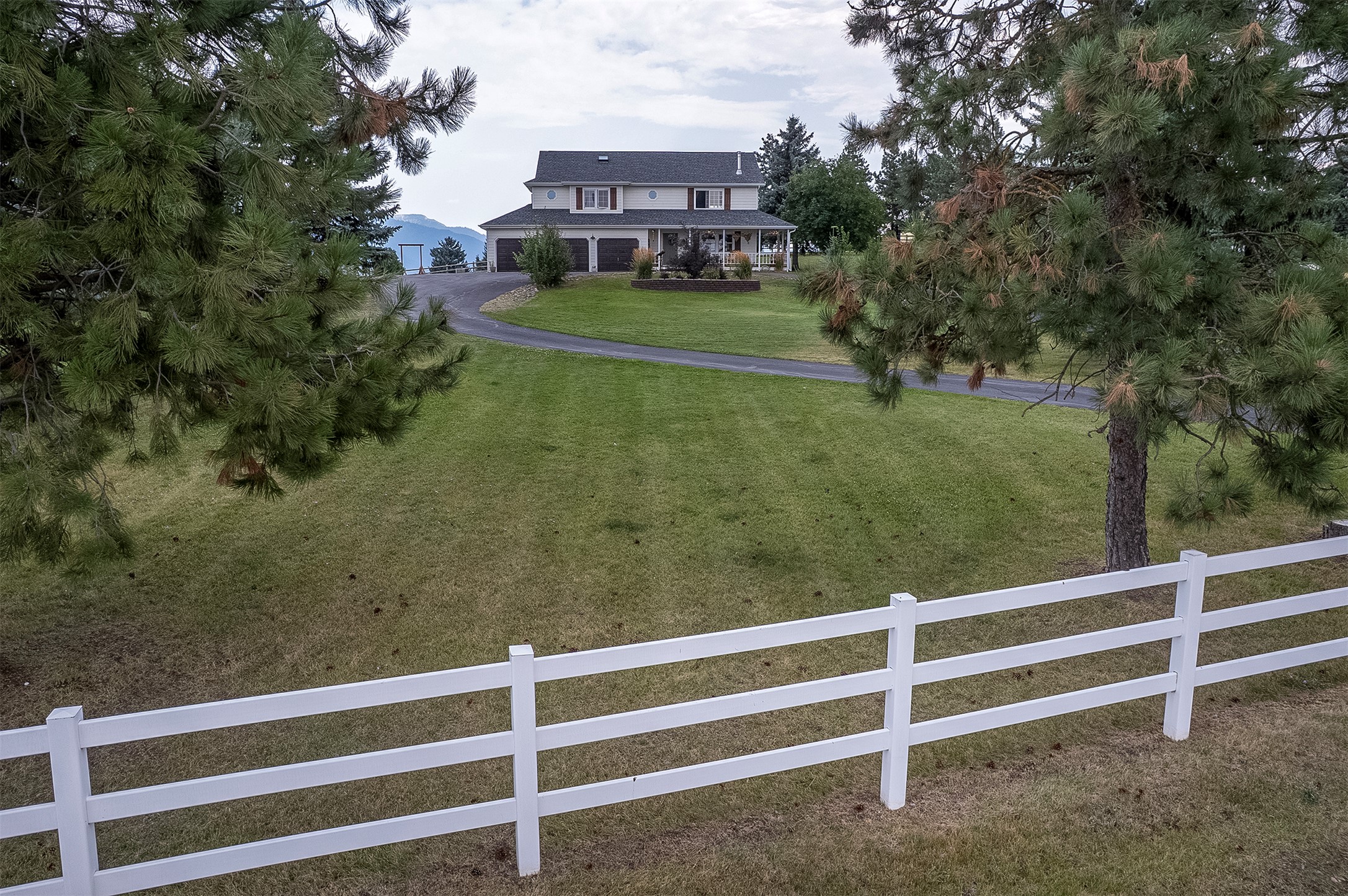 165 Moonlight Trail Property Photo 7