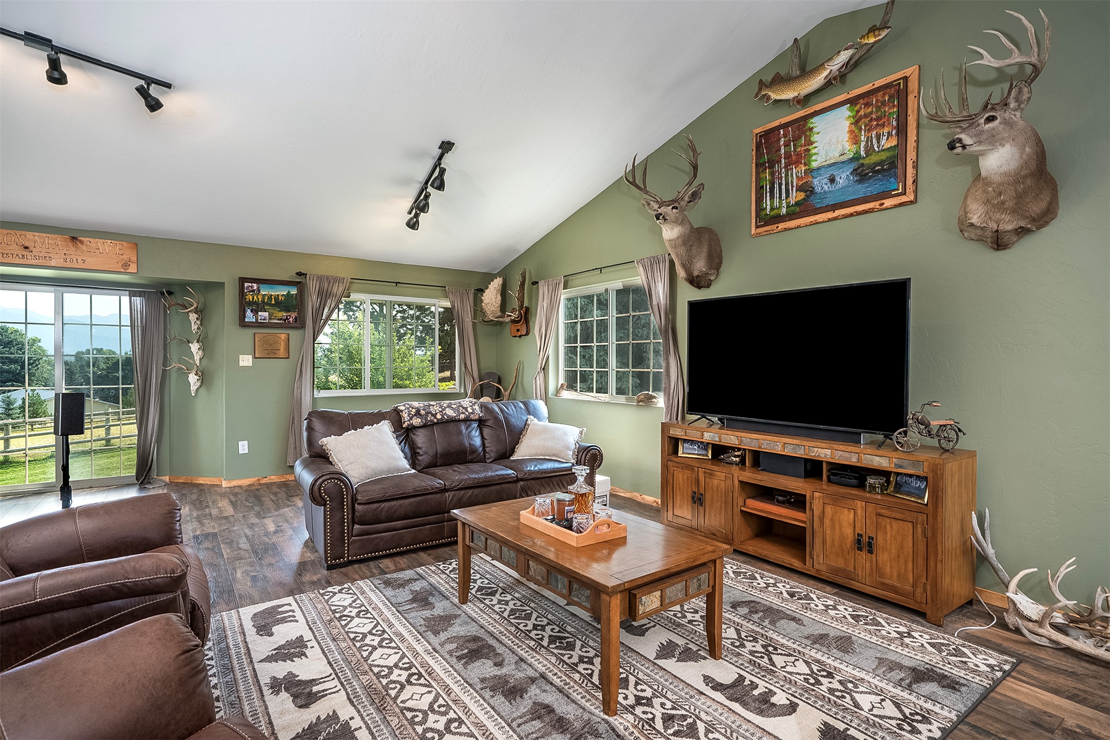165 Moonlight Trail Property Photo 42