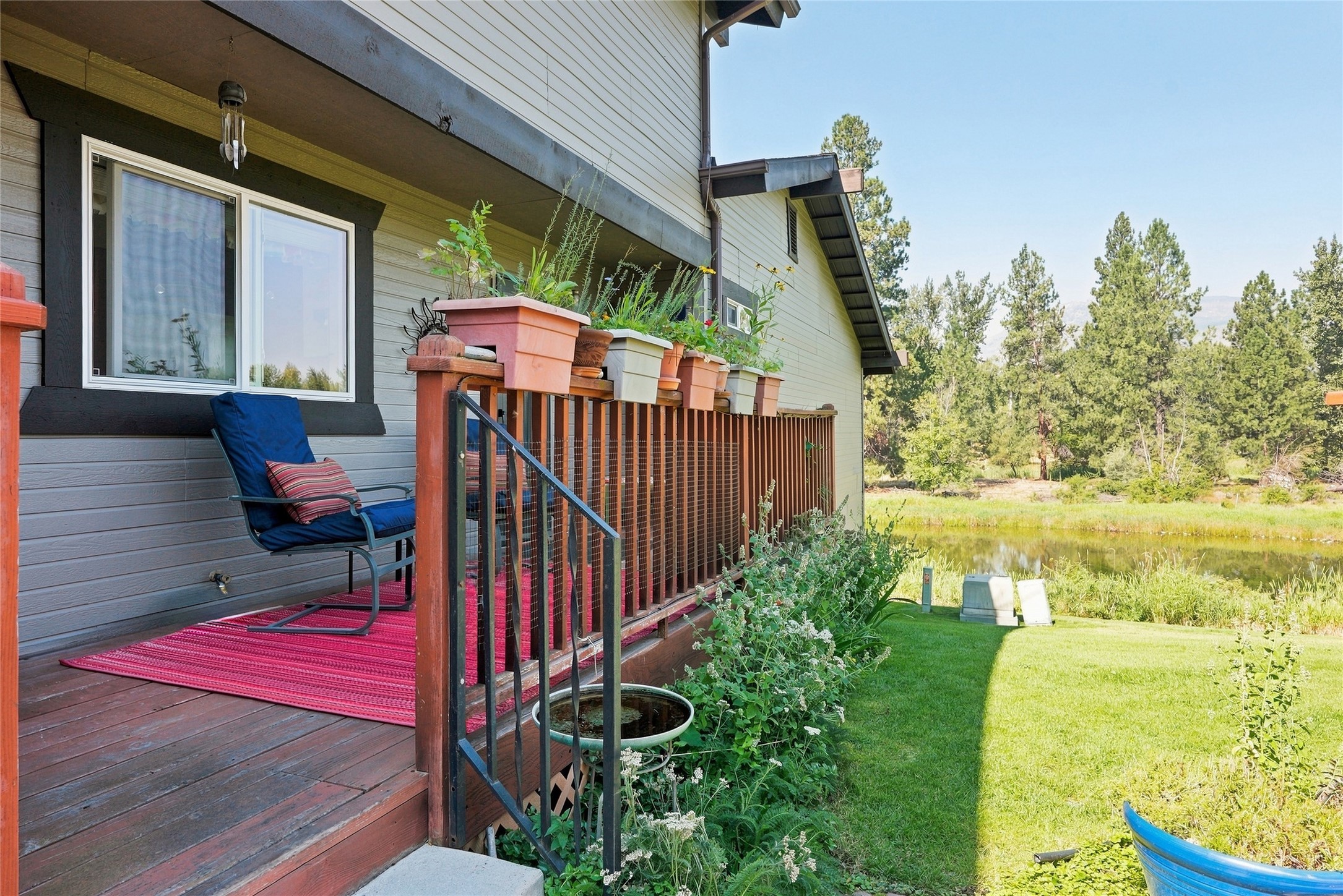 1170 Pine Street Property Photo 3