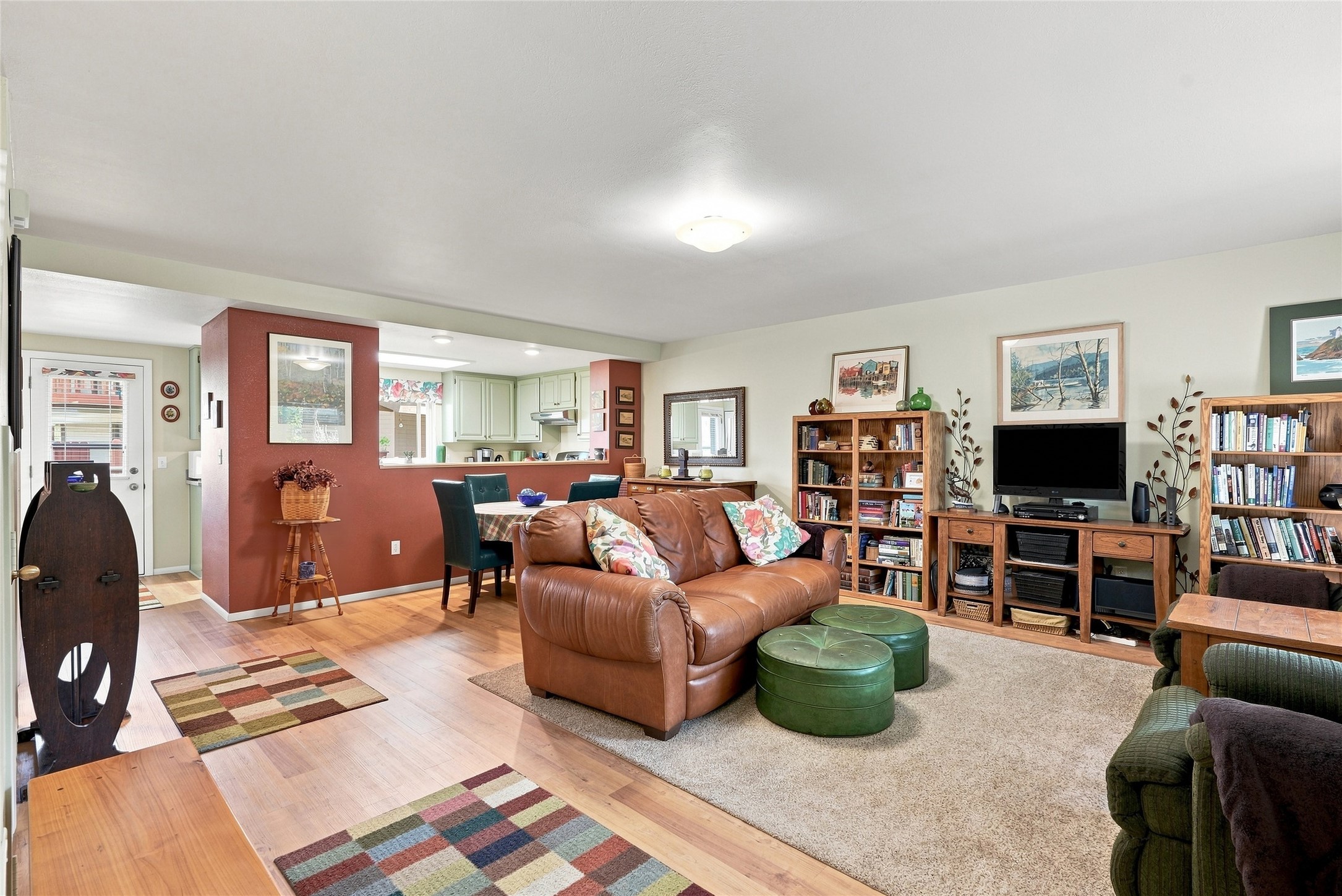 1170 Pine Street Property Photo 5