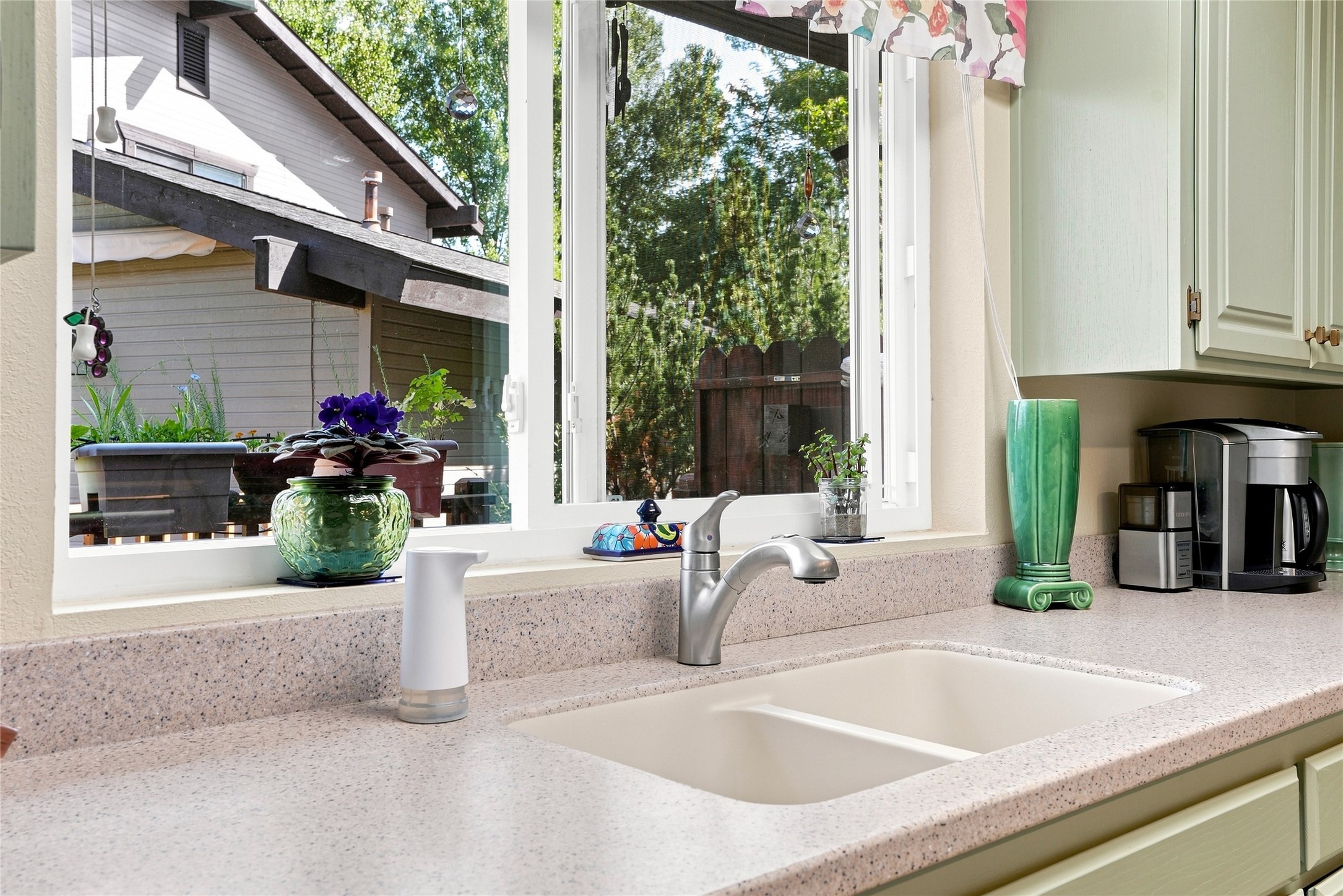1170 Pine Street Property Photo 12