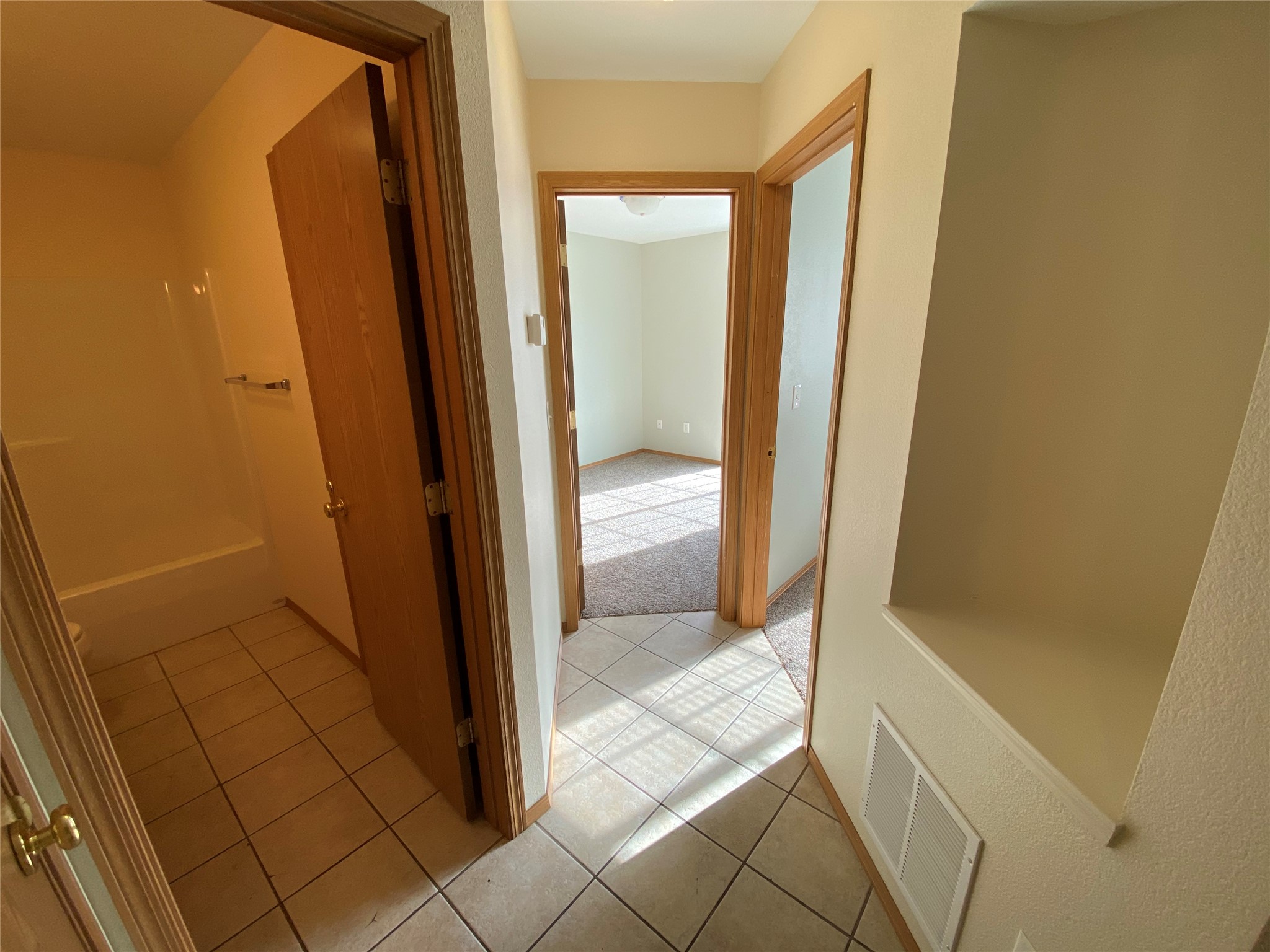 1823 Montana Unit G Property Photo 4